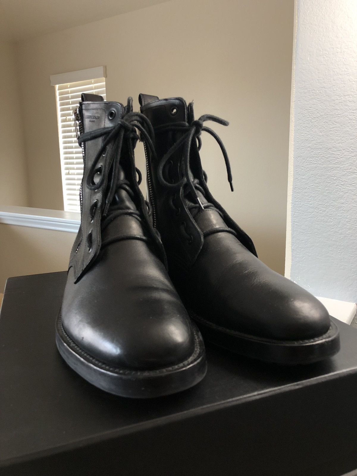 Saint Laurent Paris Saint Laurent FW15 Ranger Double Zip 9-eyelet combat boot Size US 11 / EU 44 - 2 Thumbnail