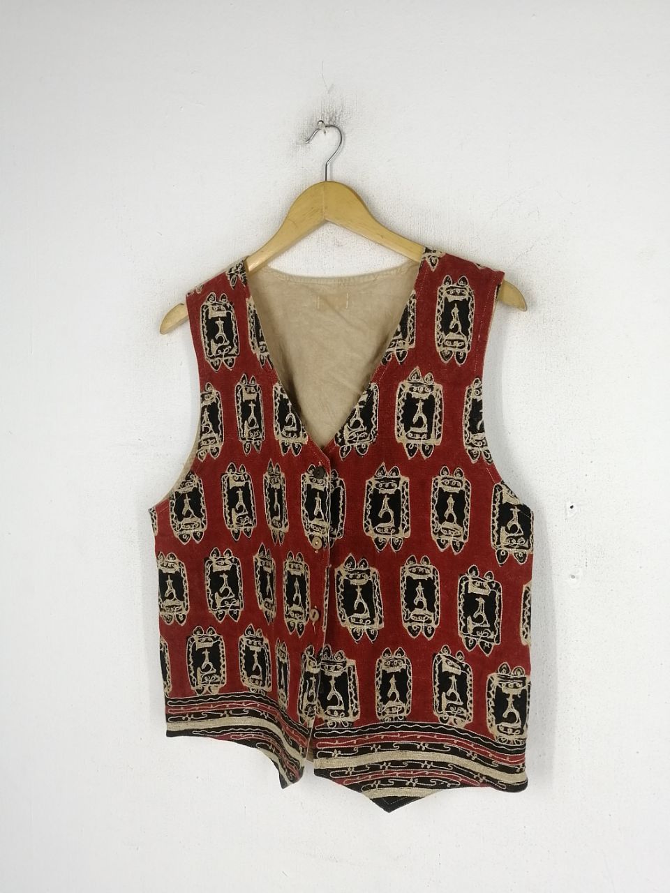 Japanese Brand Indigenous Design Vest Size US S / EU 44-46 / 1 - 1 Thumbnail