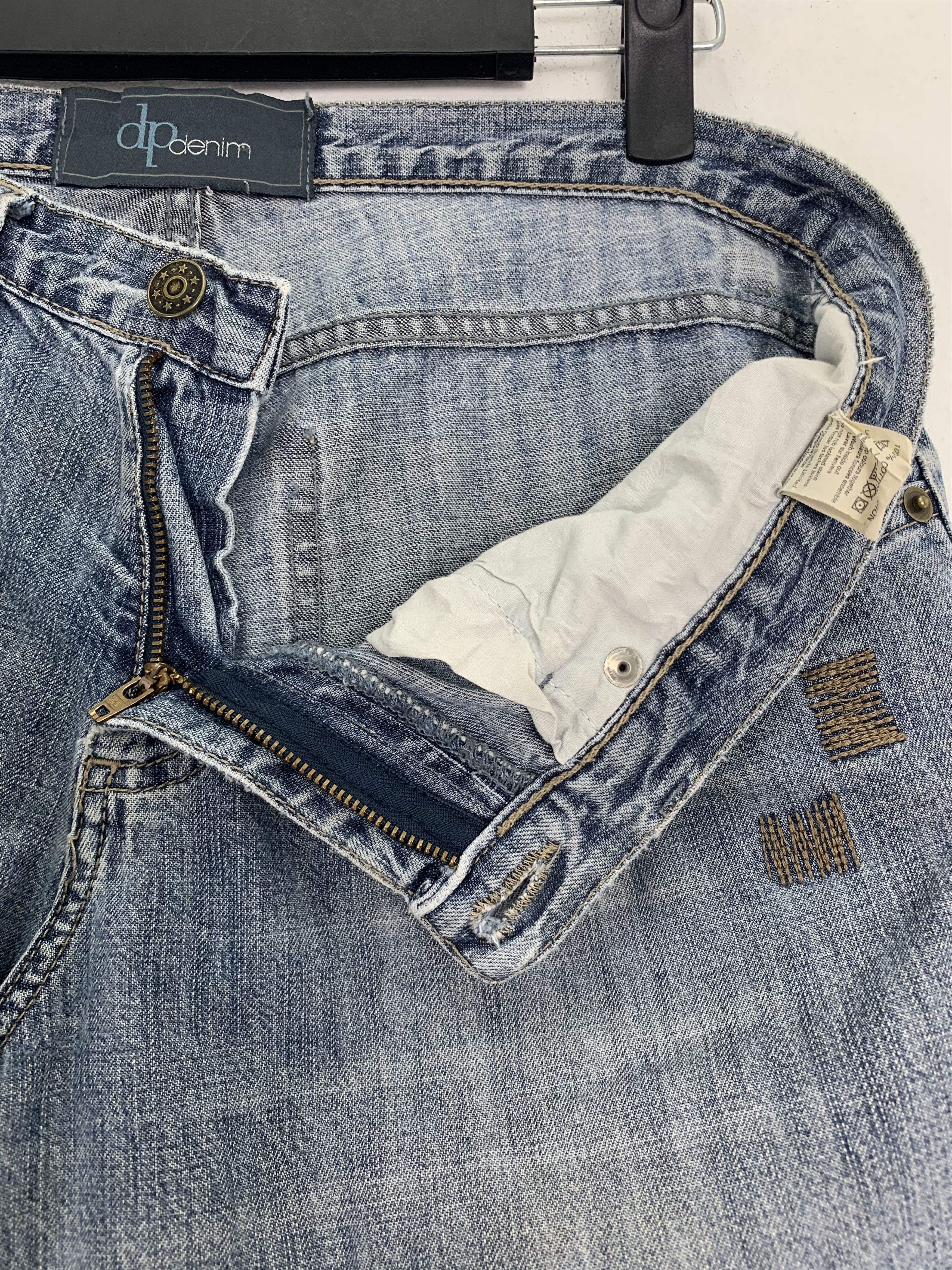 Japanese Brand DP Denim Distressed Design Streetwear Faded Grey #215 Size US 31 - 9 Thumbnail