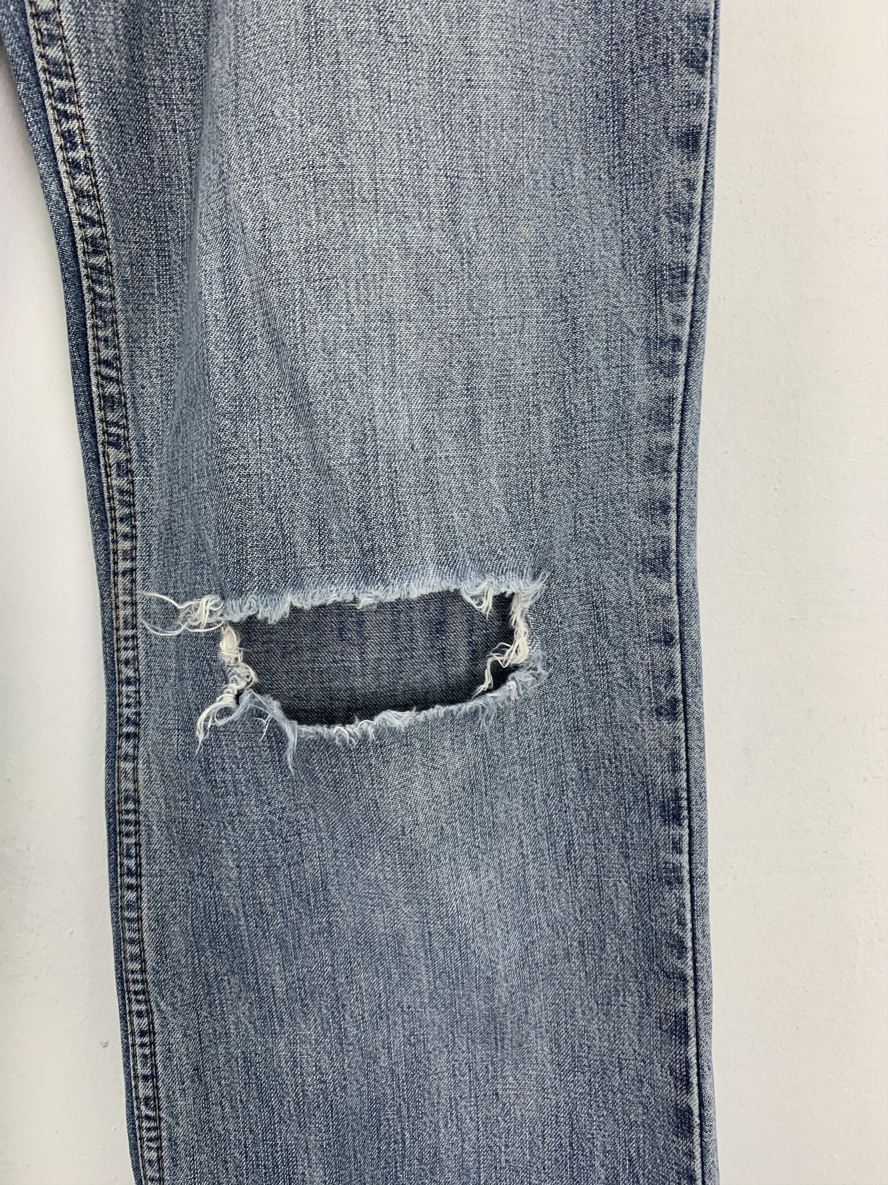 Japanese Brand DP Denim Distressed Design Streetwear Faded Grey #215 Size US 31 - 6 Thumbnail