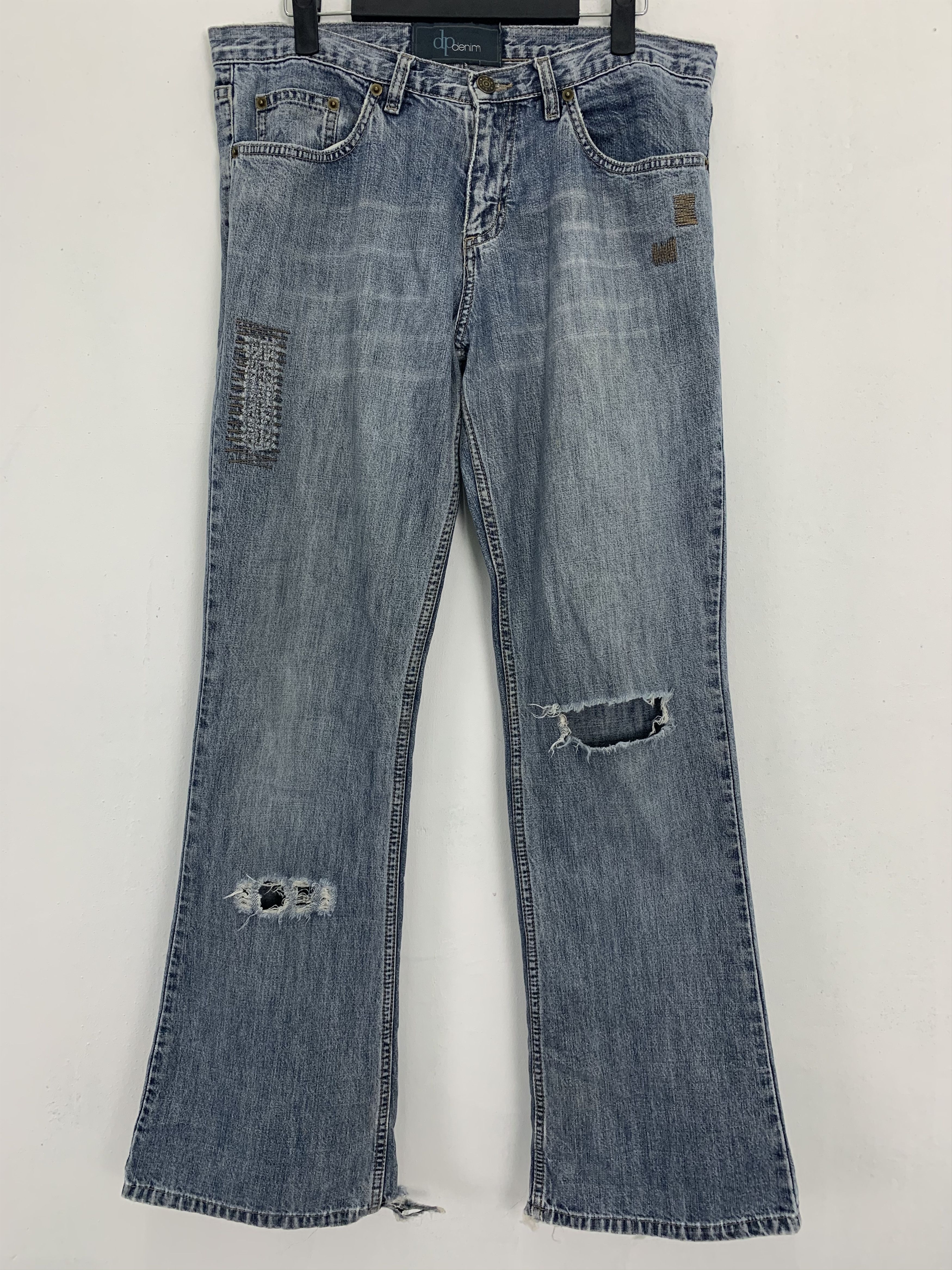 Japanese Brand DP Denim Distressed Design Streetwear Faded Grey #215 Size US 31 - 1 Thumbnail