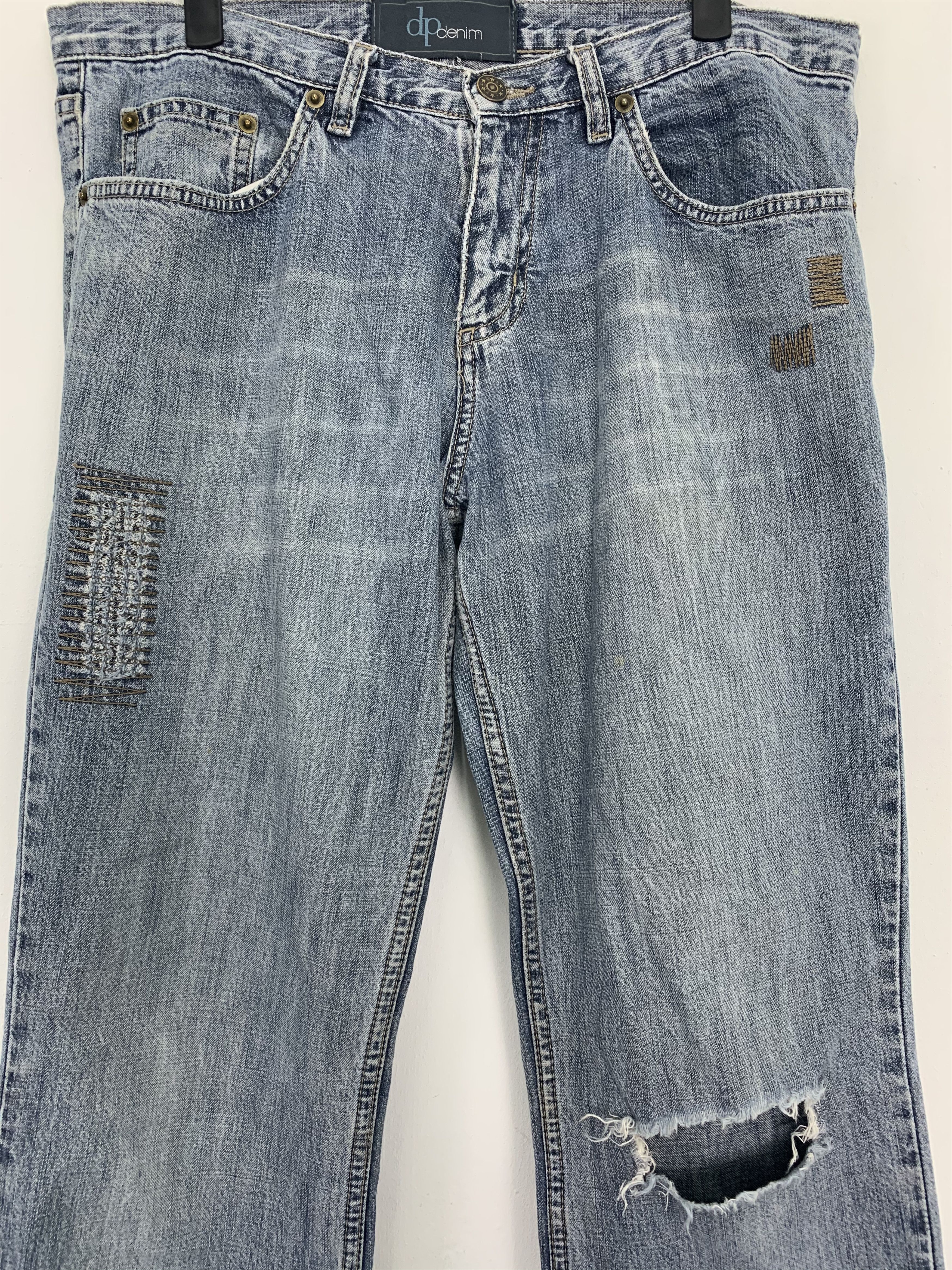 Japanese Brand DP Denim Distressed Design Streetwear Faded Grey #215 Size US 31 - 2 Thumbnail