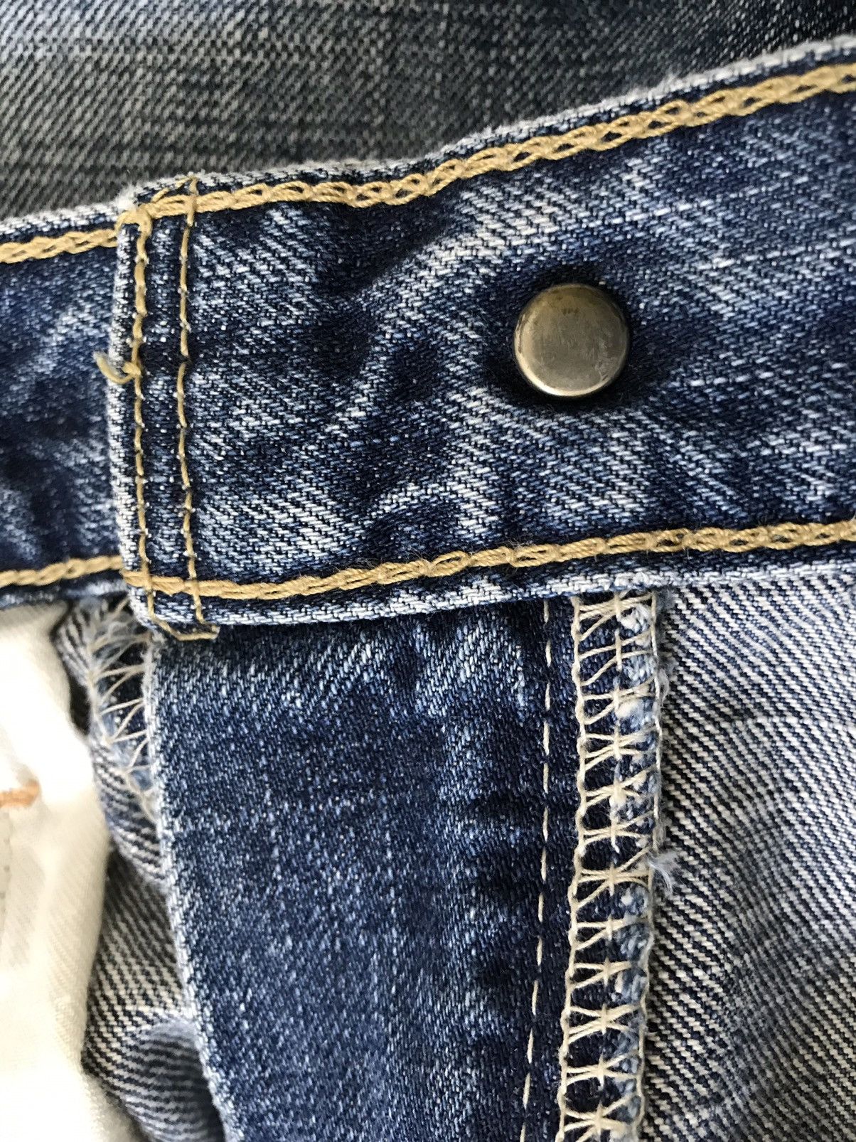 Levi's Vintage Clothing Vintage Levis 503 Lightning Distressed Denim Jeans Size US 32 / EU 48 - 12 Thumbnail