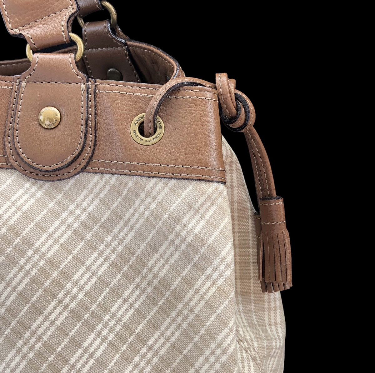 Burberry Burberry Blue Label Brown Leather Shoulder Bag Size ONE SIZE - 3 Thumbnail