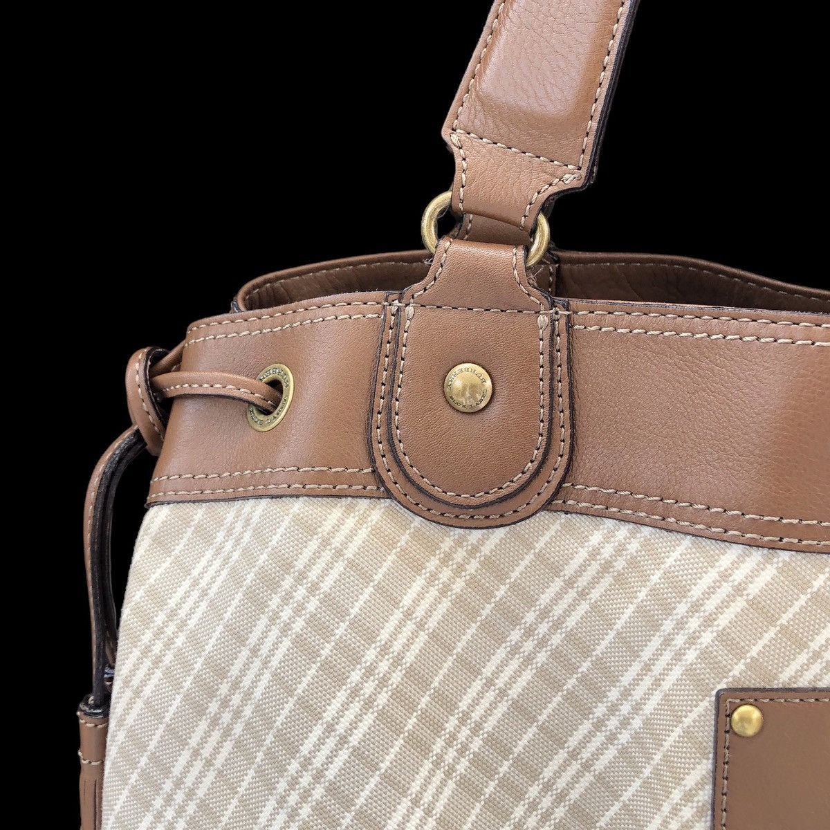 Burberry Burberry Blue Label Brown Leather Shoulder Bag Size ONE SIZE - 5 Thumbnail