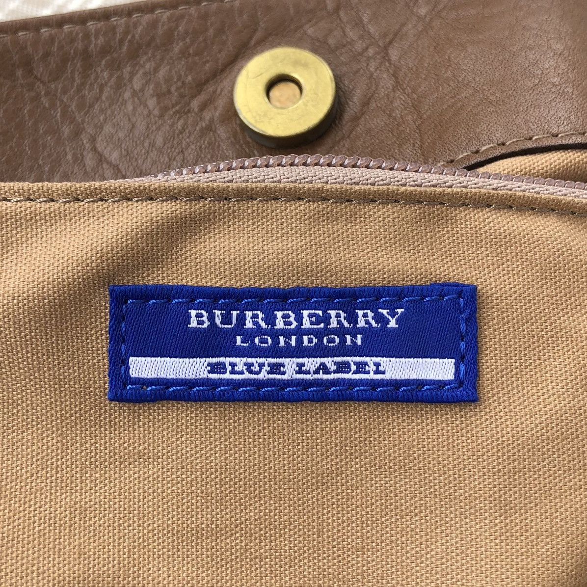 Burberry Burberry Blue Label Brown Leather Shoulder Bag Size ONE SIZE - 12 Thumbnail
