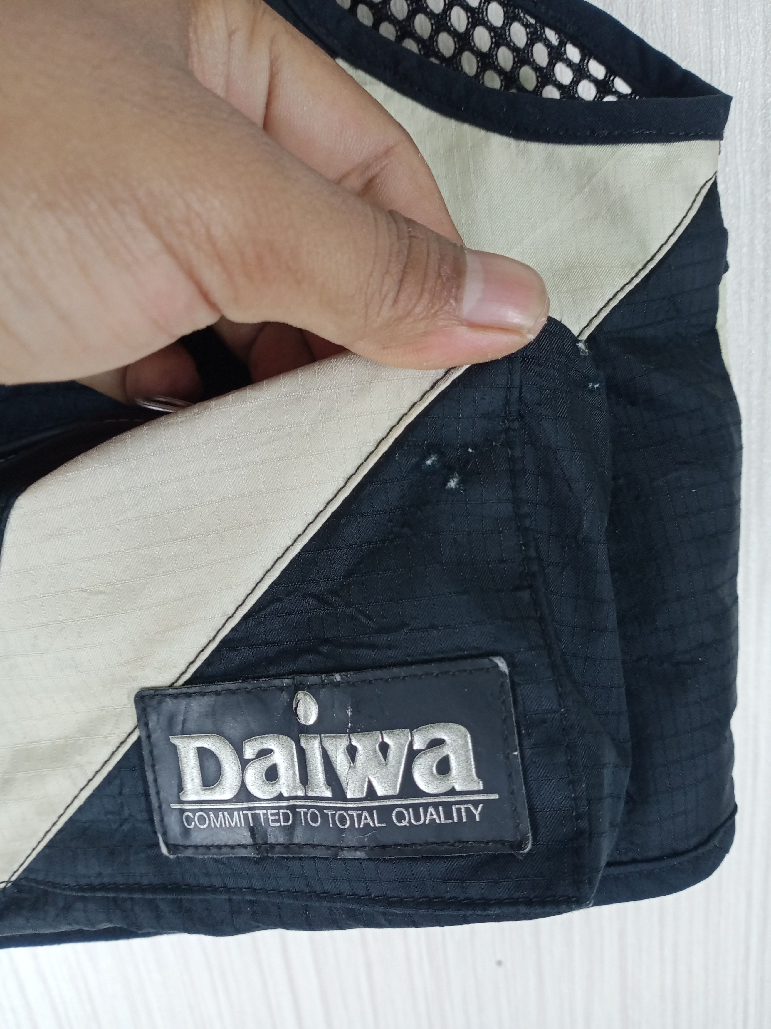 DAIWA Great Banff Daiwa Tactical Multi Pocket Vest Goretex Size US L / EU 52-54 / 3 - 7 Thumbnail
