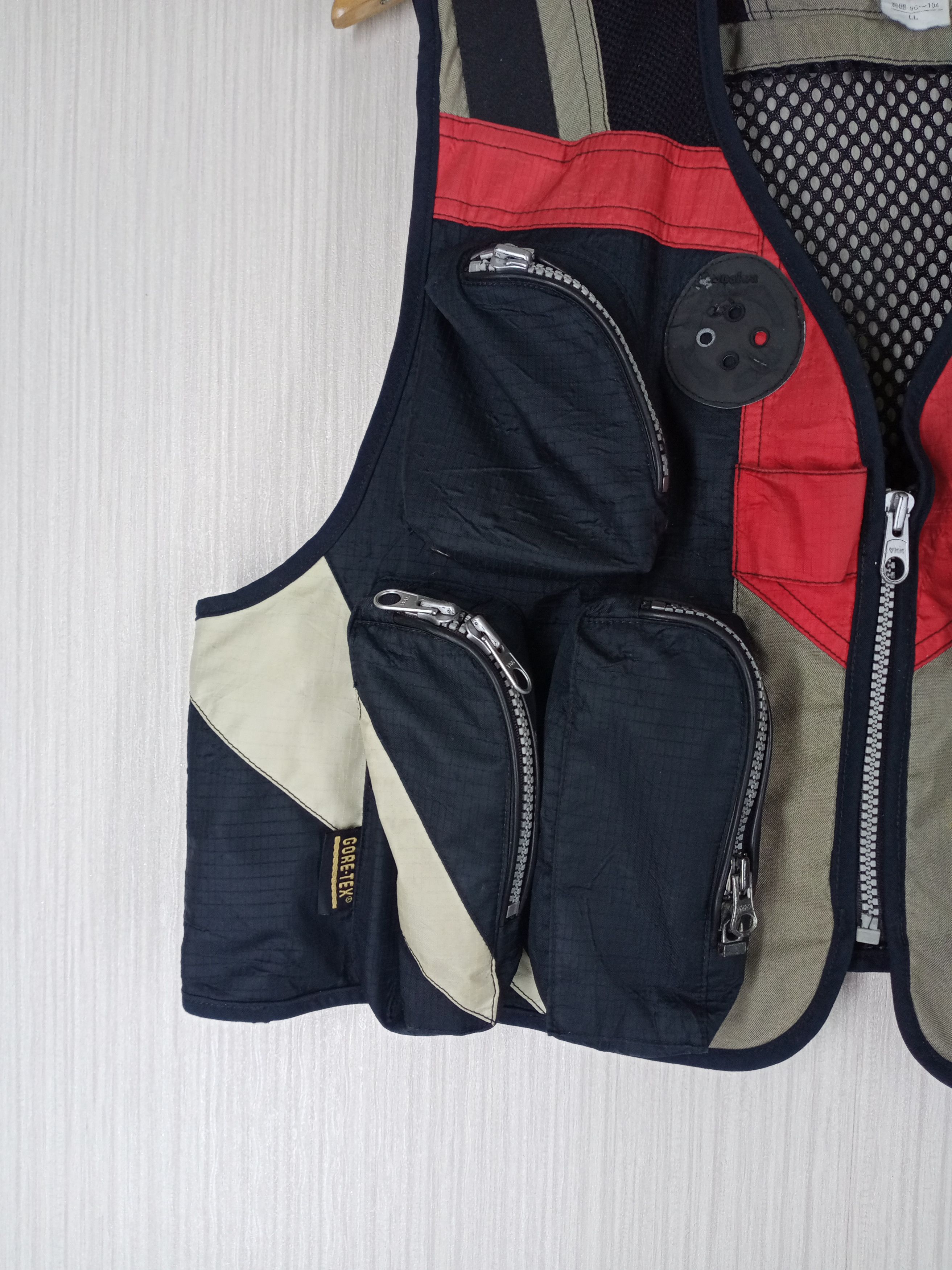 DAIWA Great Banff Daiwa Tactical Multi Pocket Vest Goretex Size US L / EU 52-54 / 3 - 4 Thumbnail