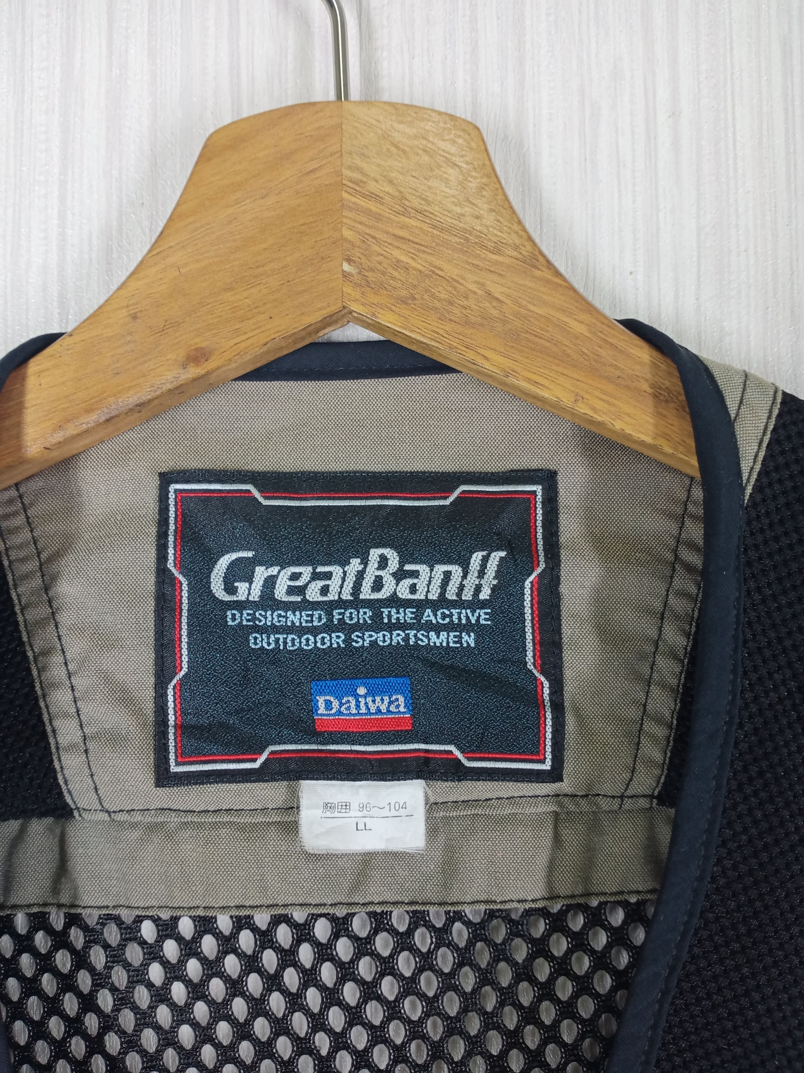 DAIWA Great Banff Daiwa Tactical Multi Pocket Vest Goretex Size US L / EU 52-54 / 3 - 8 Thumbnail