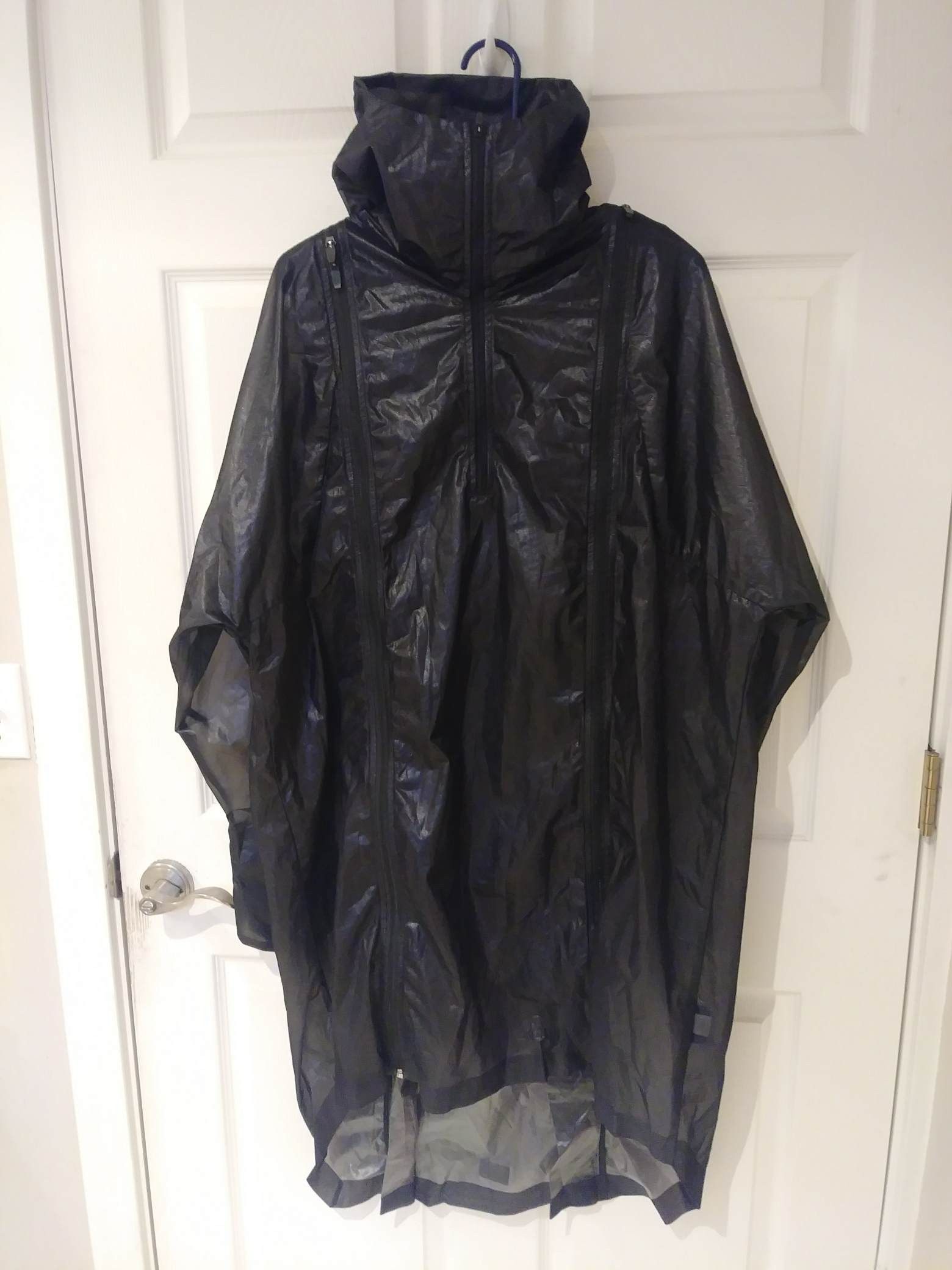 Adidas Y-3 Yohji Yamamoto Sport Lite Tech Poncho Size US L / EU 52-54 / 3 - 5 Thumbnail