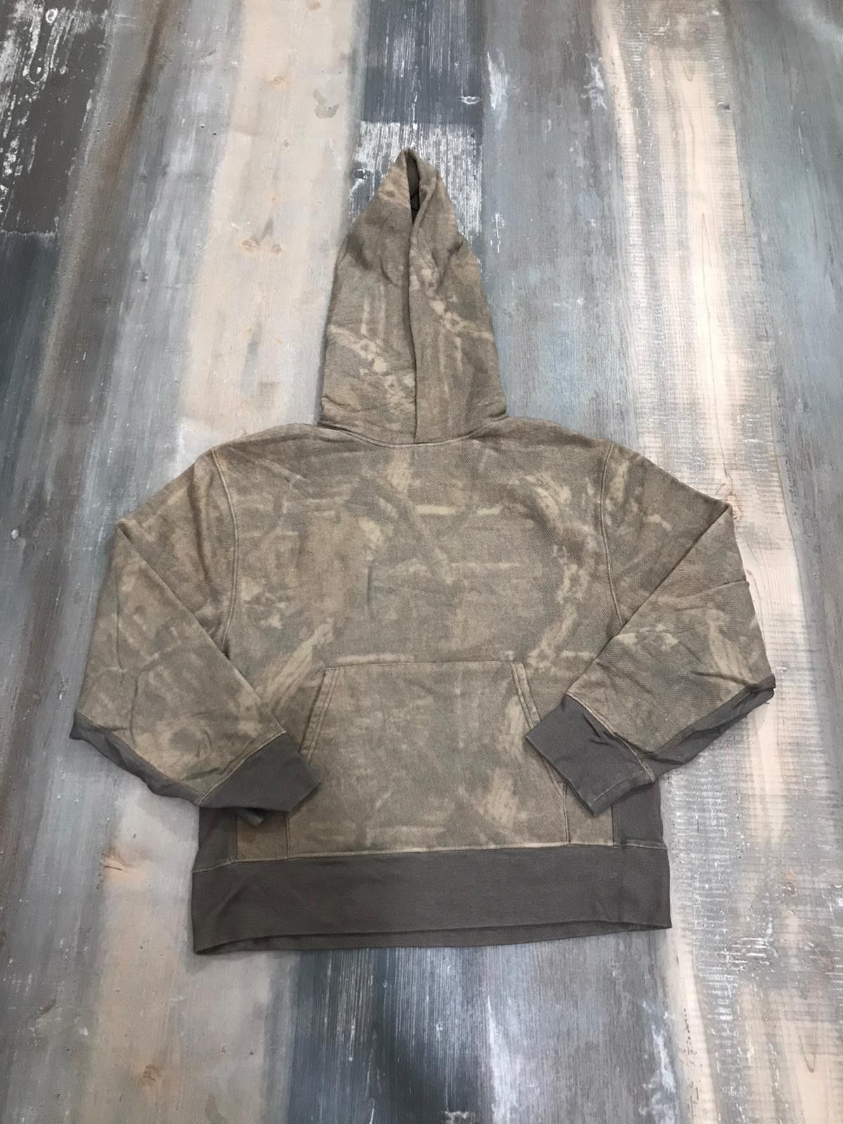 Yeezy Season 3 Camo Oversized Hoodie Size US S / EU 44-46 / 1 - 5 Thumbnail