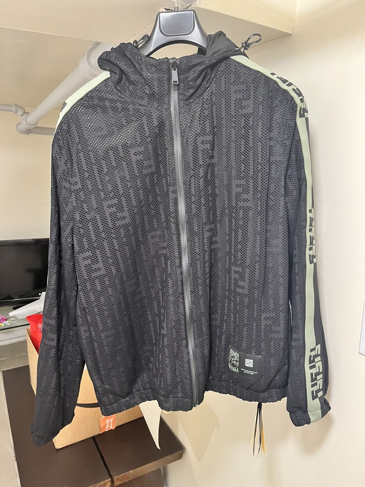 Fendi Reversible Active Wear Jacket Sz 52 Size US L / EU 52-54 / 3 - 1 Thumbnail
