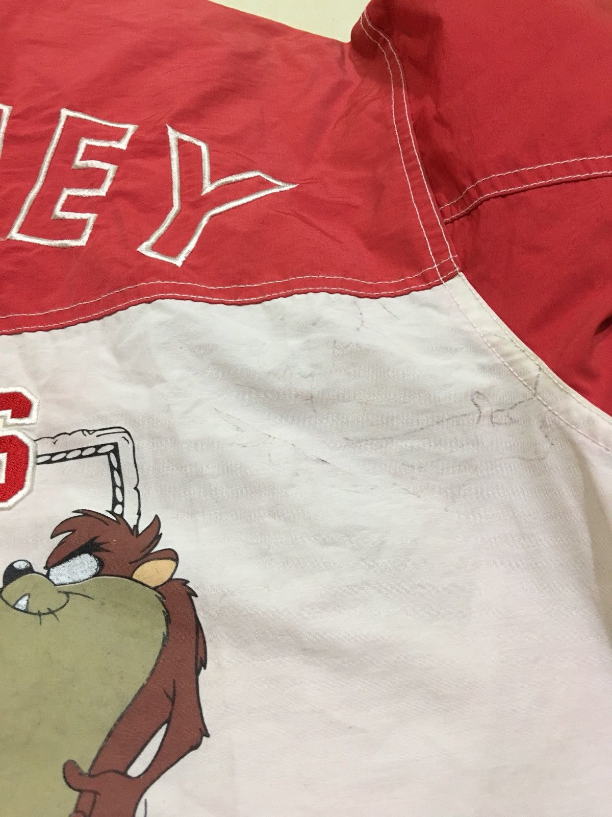Cartoon Network Vintage Looney Tunes Warner Bross Embroidered Jacket Size US XL / EU 56 / 4 - 9 Thumbnail