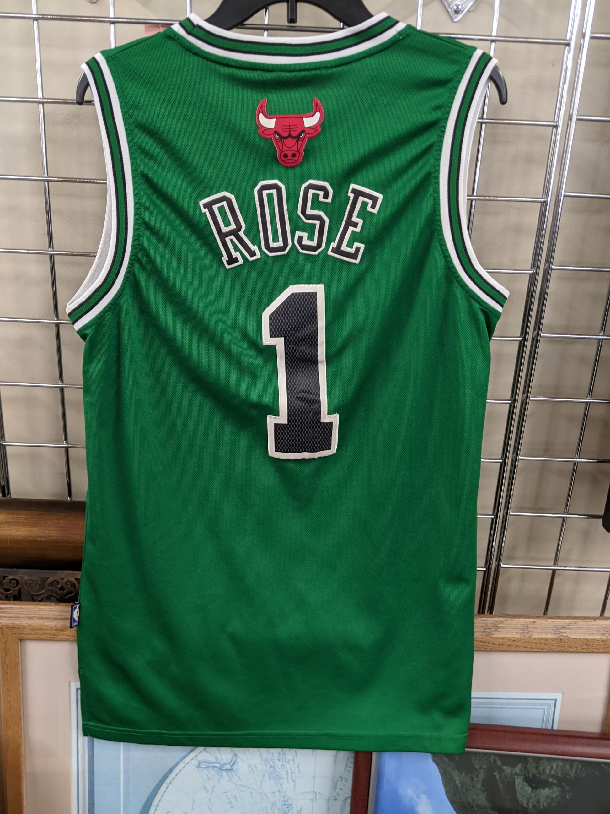 Adidas Adidas Derick Rose St. Patrick's Day Chicago Bulls Jersey Size US S / EU 44-46 / 1 - 1 Preview