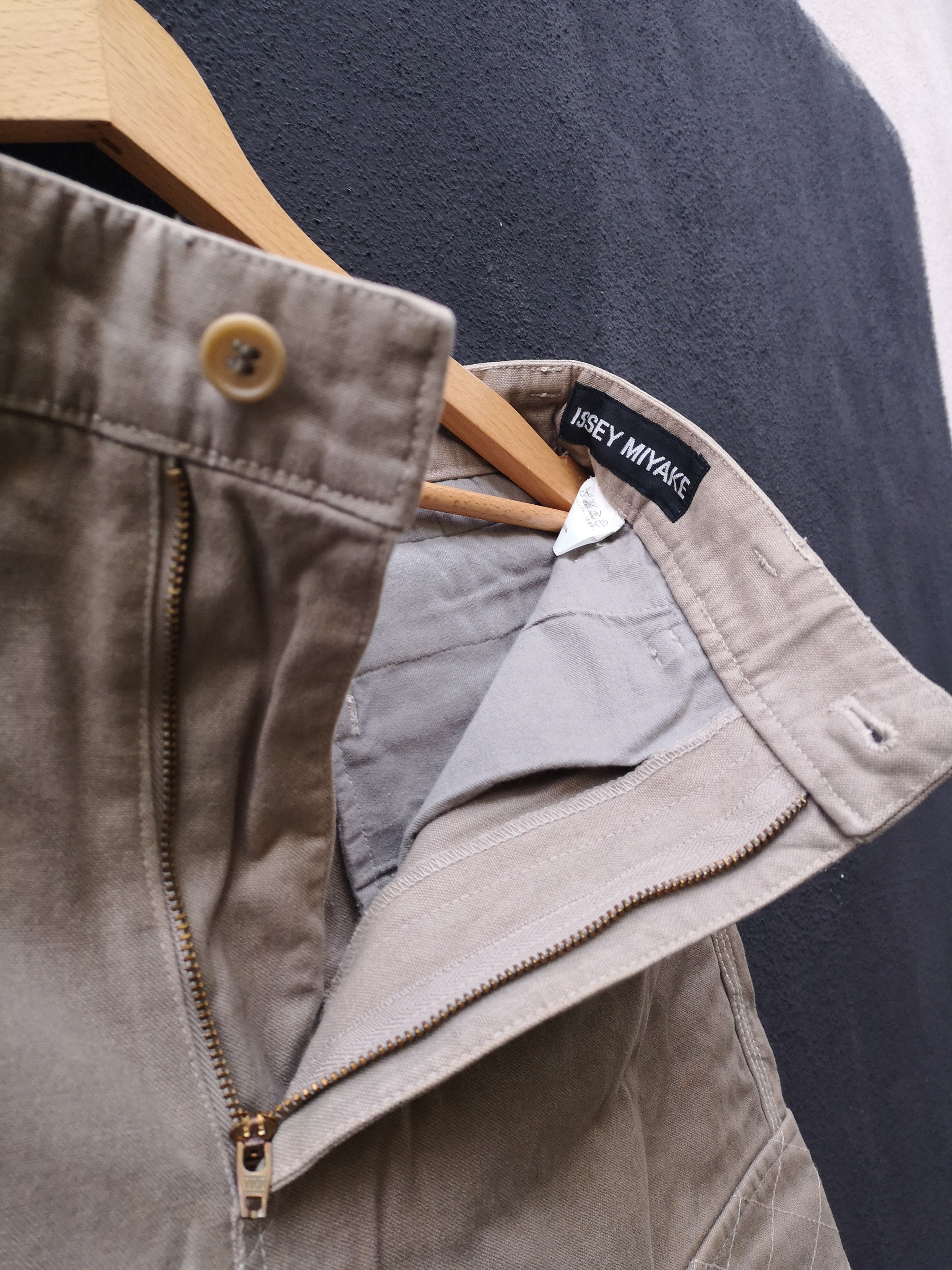 Issey Miyake Issey Miyake Cargo Tactical Pants Size US 30 / EU 46 - 16 Thumbnail