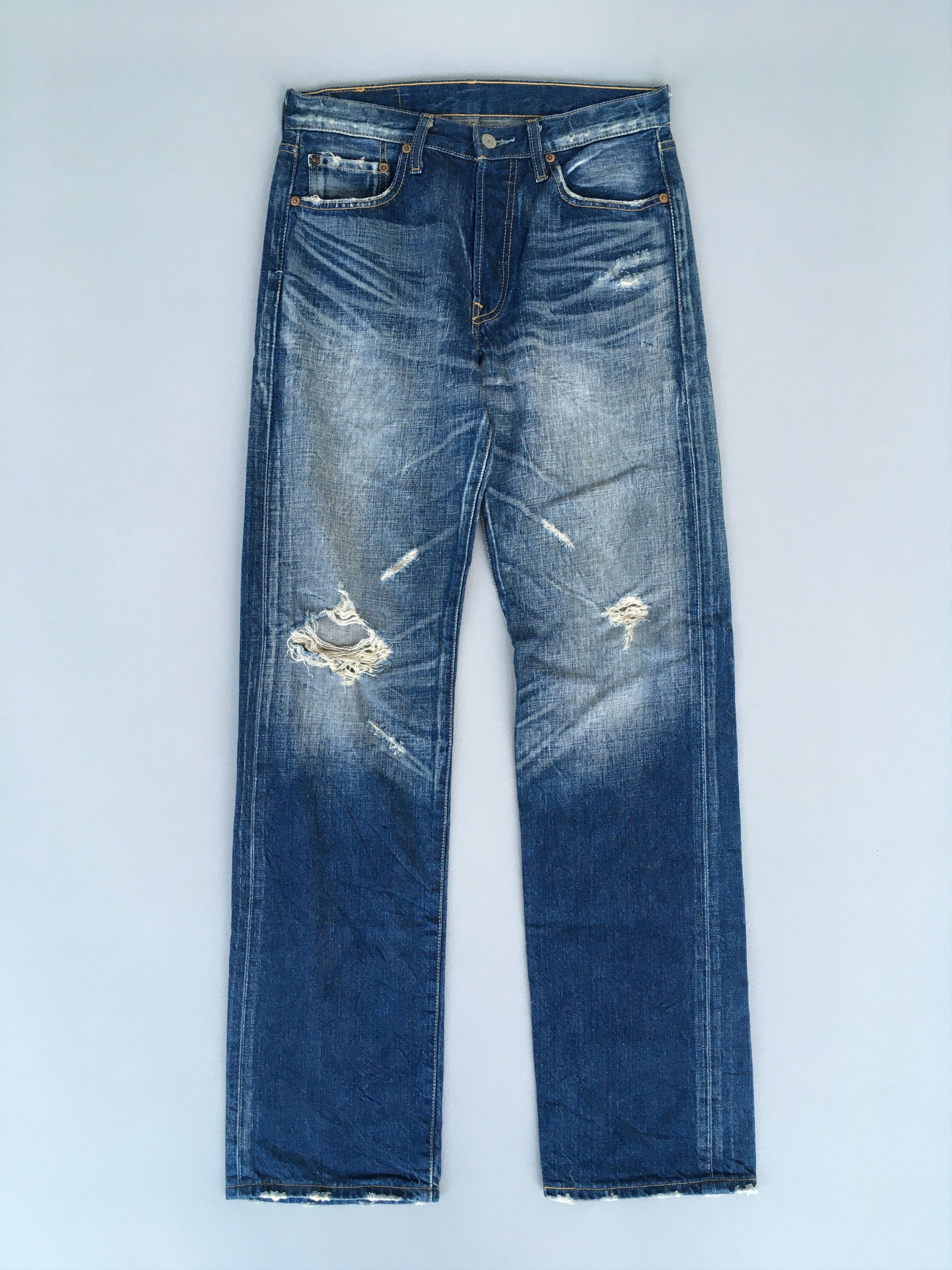 image of Size 28X31.5 Vintage Levis 501 Faded Blue Jeans Distressed, Men's