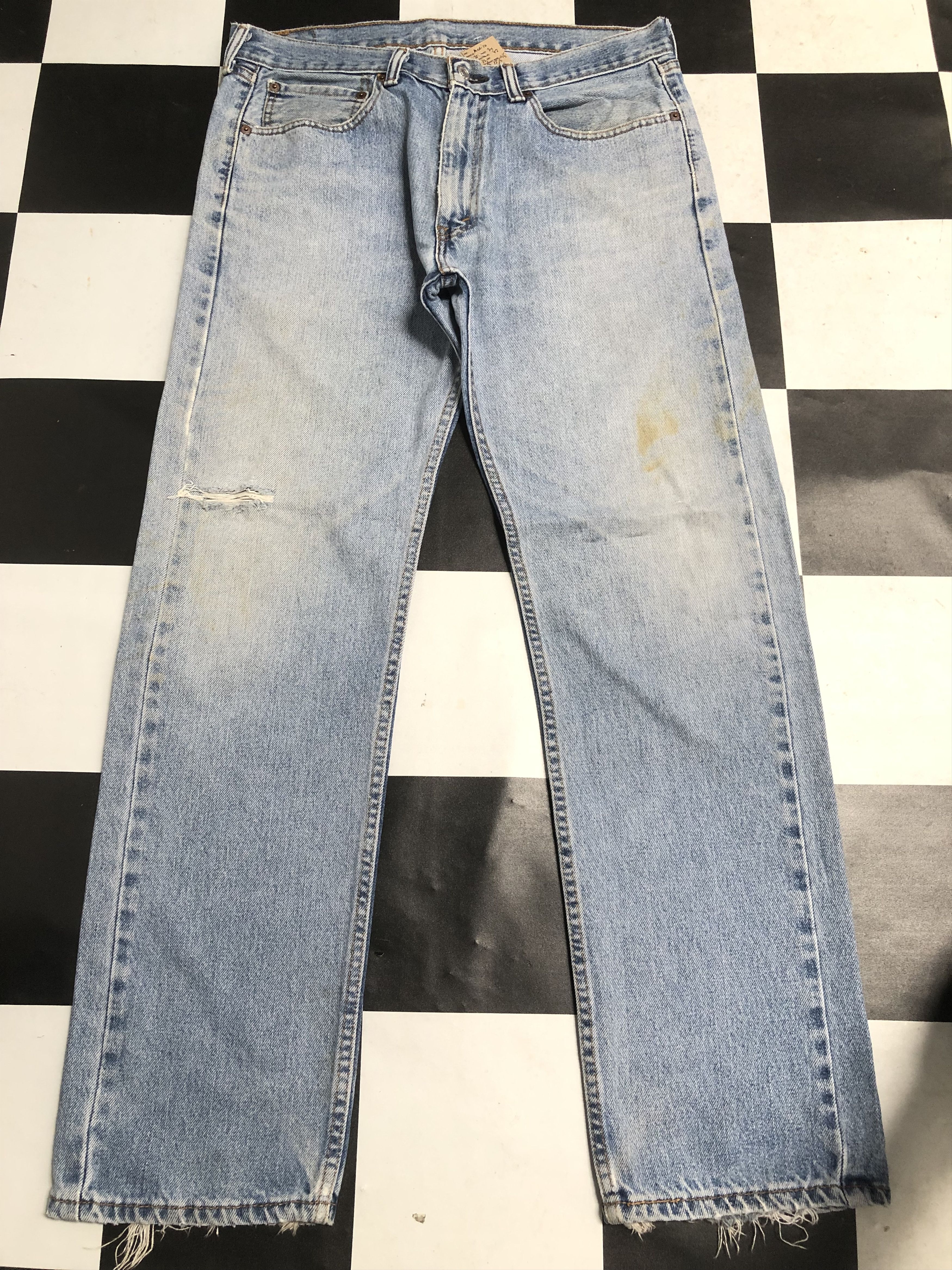 image of Distressed Denim x Levis Vintage Levis 505 Faded Denim Jean L578 in Blue, Men's (Size 35)