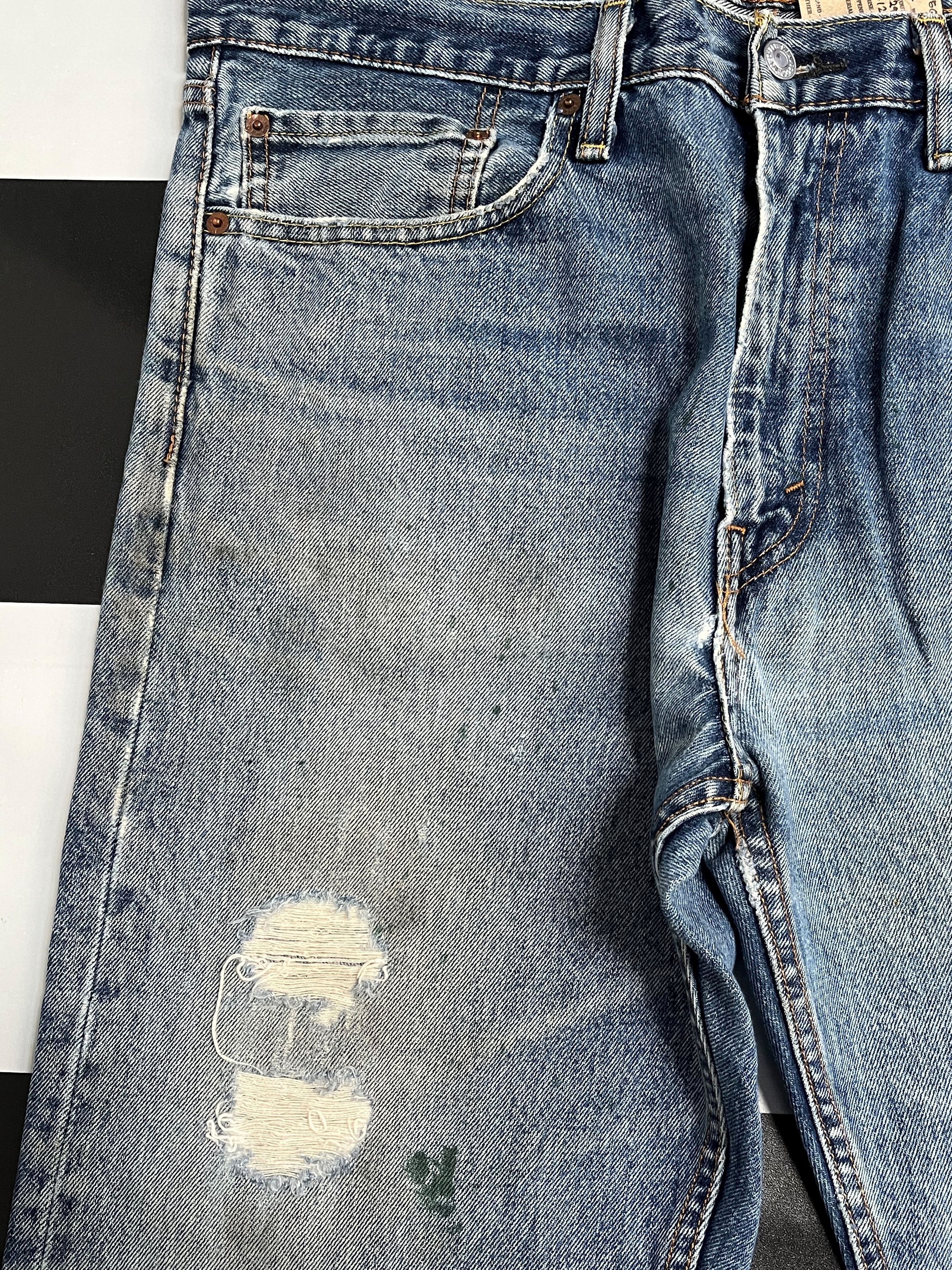 Levi's Vintage Levis 505 Distressed Jeans L273 Size US 37 - 7 Thumbnail
