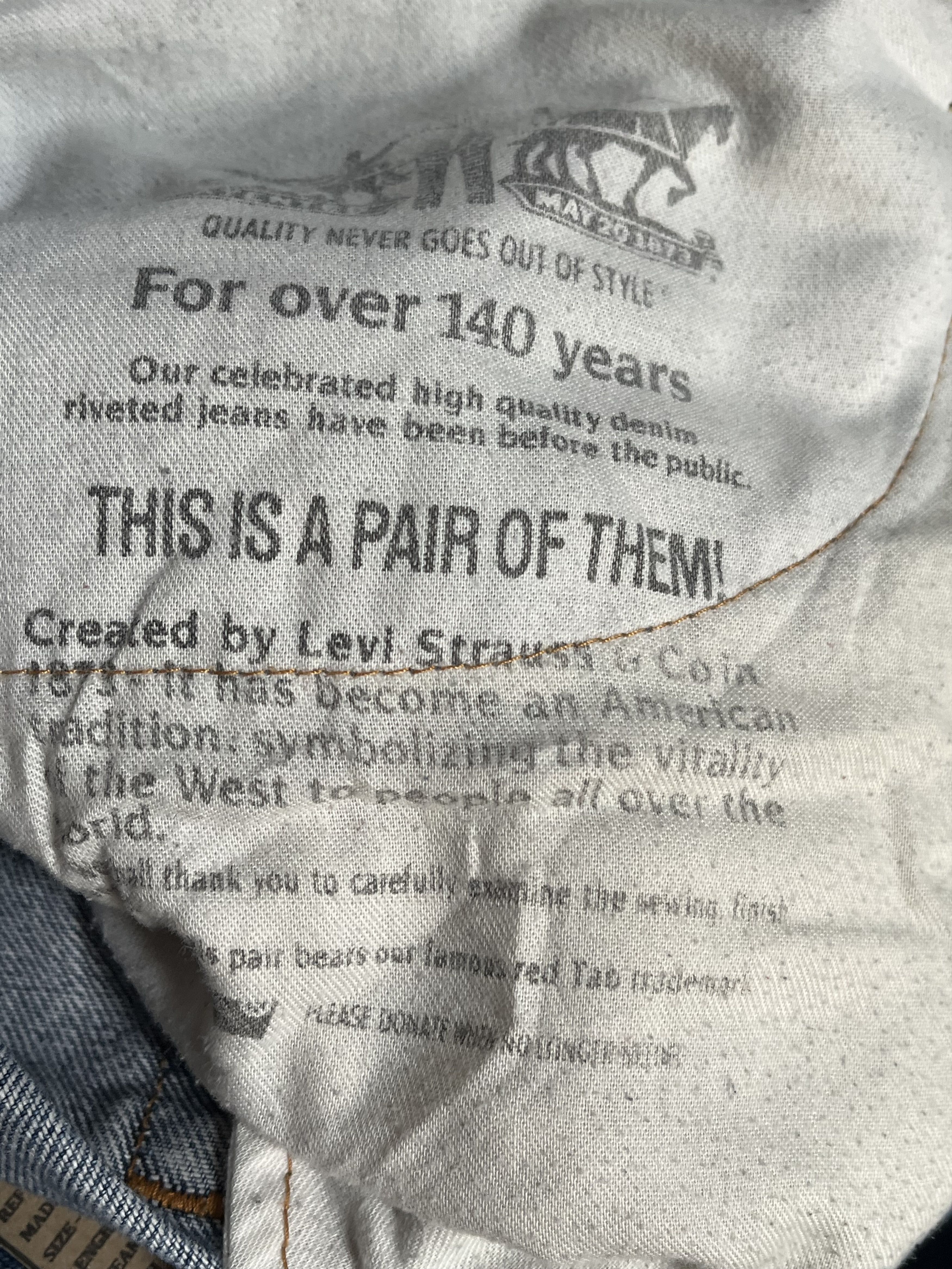Levi's Vintage Levis 505 Distressed Jeans L273 Size US 37 - 13 Thumbnail