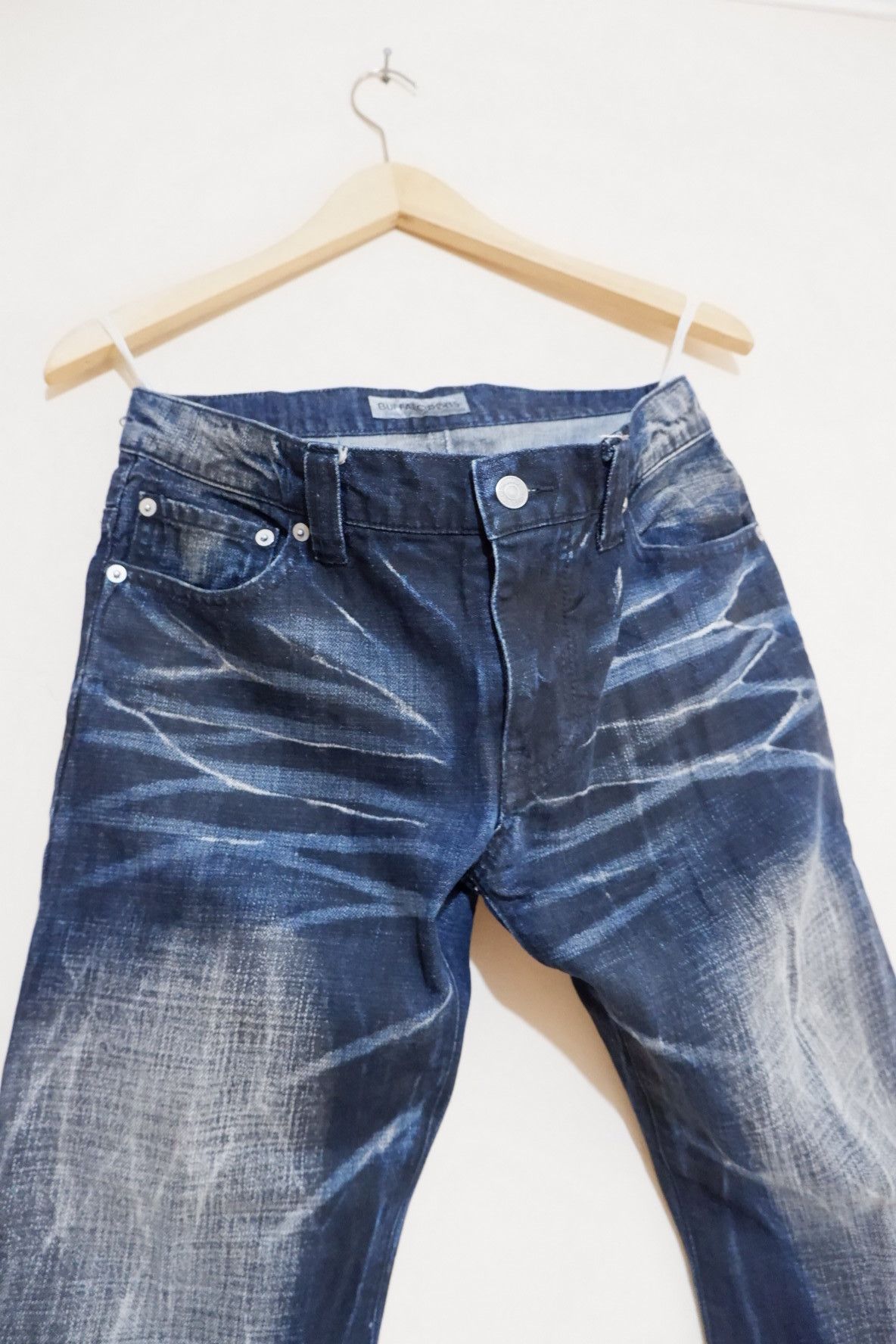 BUFFALO BOBS Buffalo Bobs J cut Fade Jeans Size US 31 - 4 Thumbnail