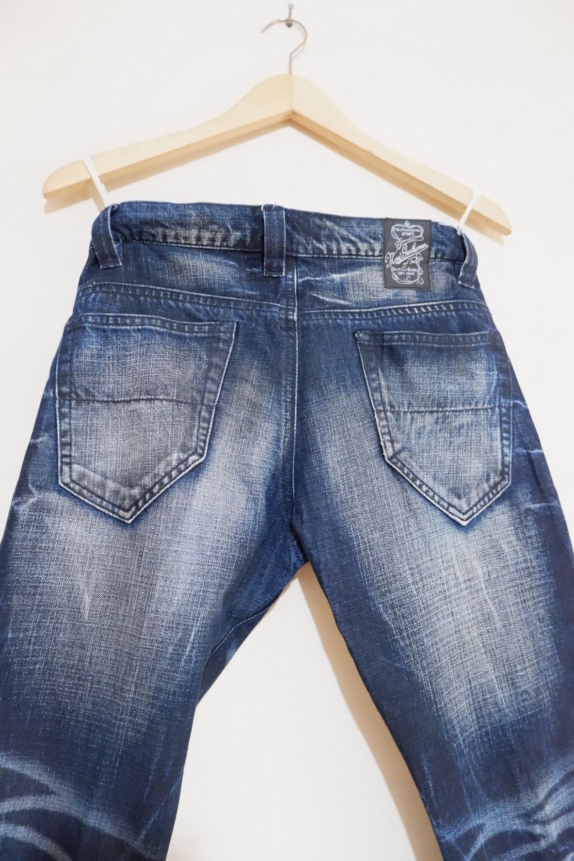 BUFFALO BOBS Buffalo Bobs J cut Fade Jeans Size US 31 - 3 Thumbnail