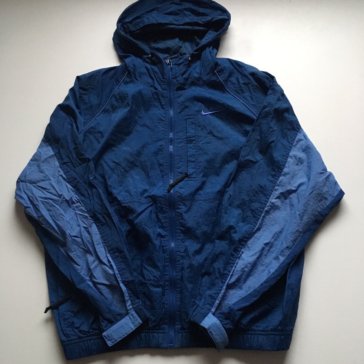 Nike × Vintage Vintage 90s Nike Embroidered Swoosh Windbreaker Jacket Rare Size L / US 10 / IT 46 - 1 Thumbnail