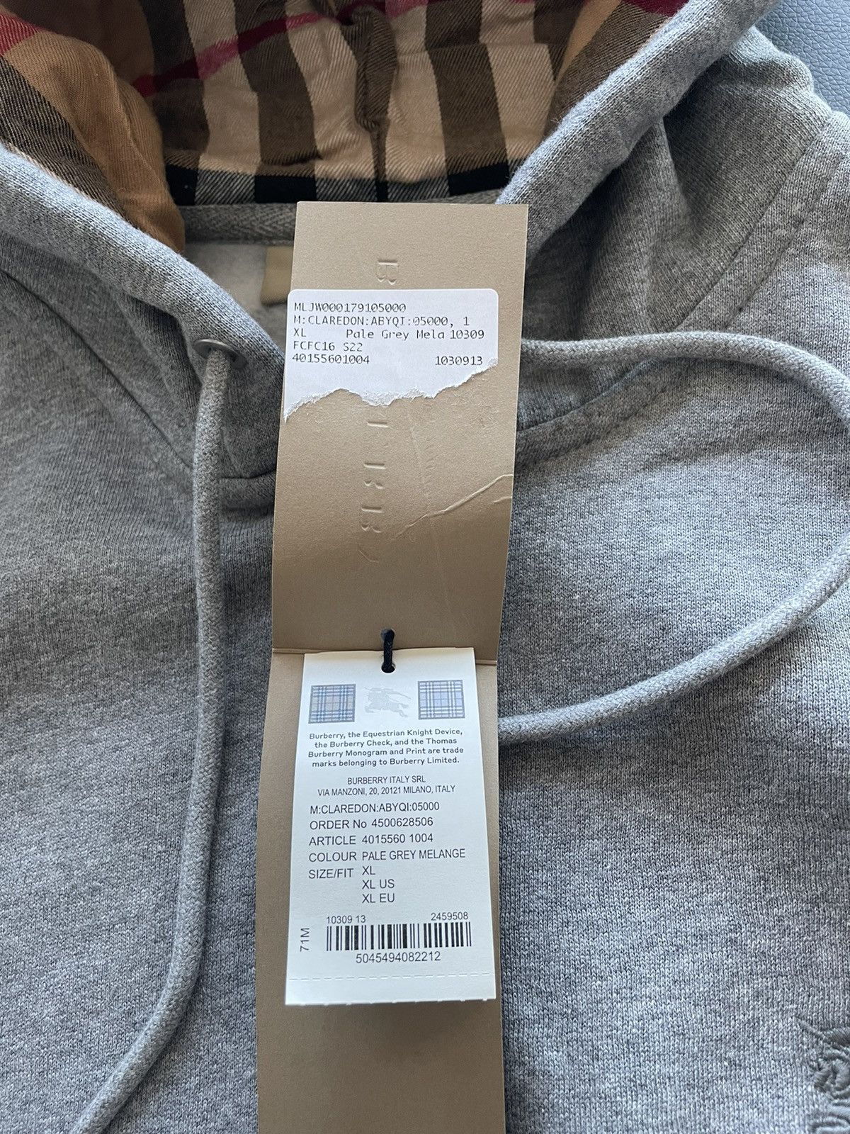 Burberry Super Runway Classic Sold Out Brand NEW Logo Hoodie Jacket Size US M / EU 48-50 / 2 - 5 Thumbnail