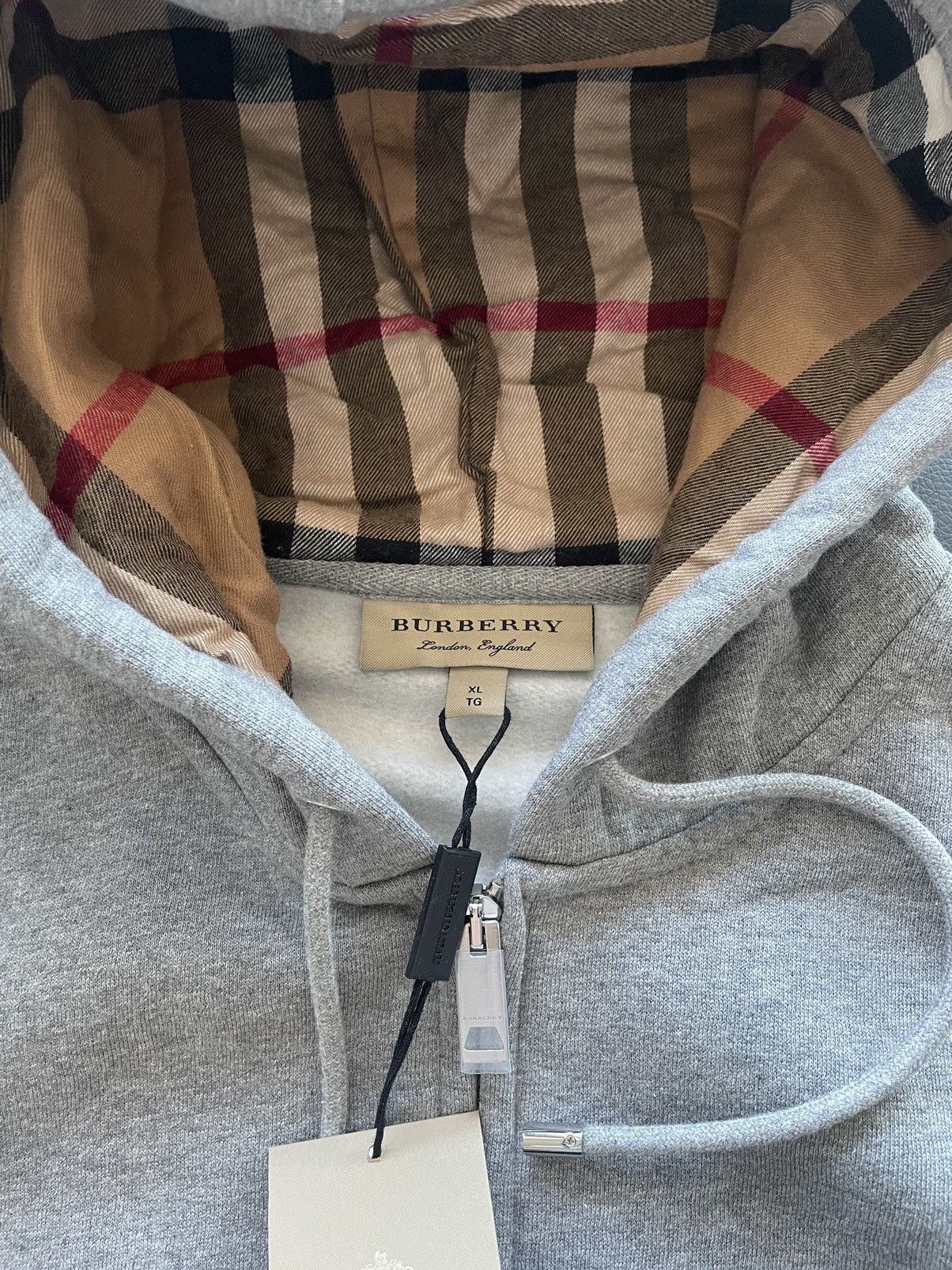 Burberry Super Runway Classic Sold Out Brand NEW Logo Hoodie Jacket Size US M / EU 48-50 / 2 - 3 Thumbnail