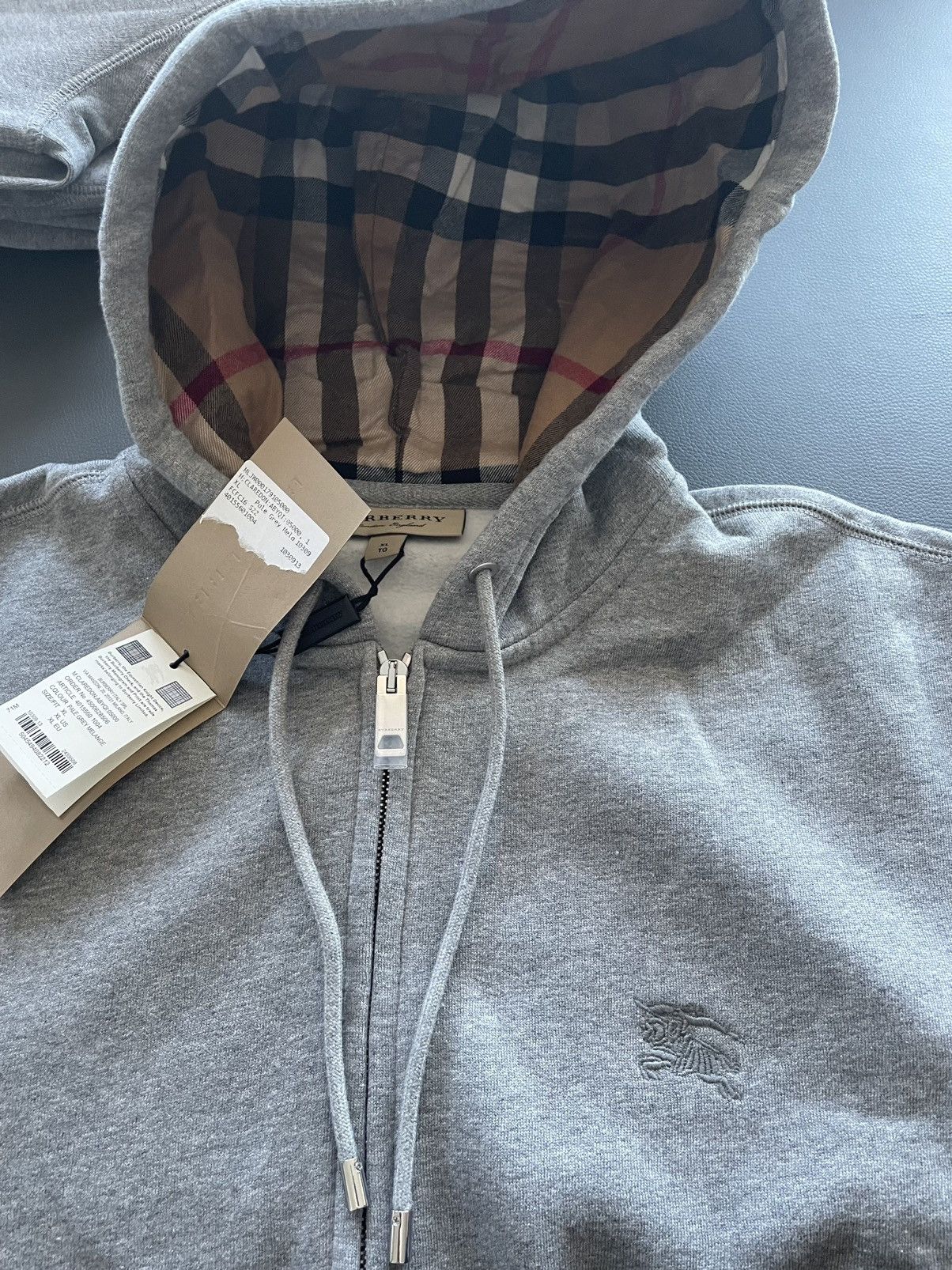 Burberry Super Runway Classic Sold Out Brand NEW Logo Hoodie Jacket Size US M / EU 48-50 / 2 - 23 Thumbnail