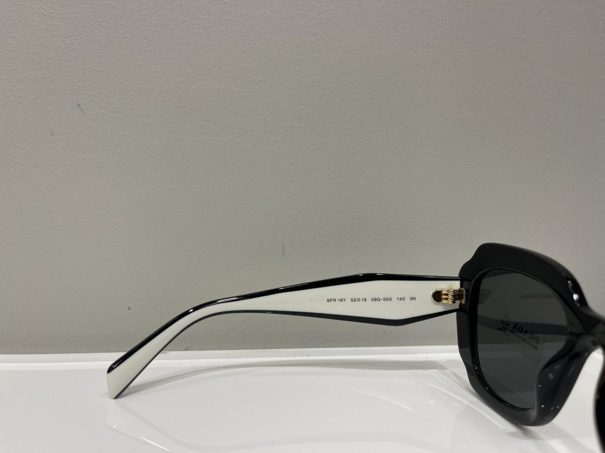 Prada × Vintage NEW Prada Sunglasses SPR16Y Sunglasses Size ONE SIZE - 3 Thumbnail