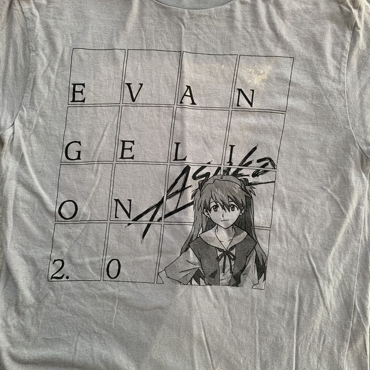 Anime Vintage THRASHED faded Neon Genesis Evangelion Asuka Tshirt Size US S / EU 44-46 / 1 - 3 Thumbnail