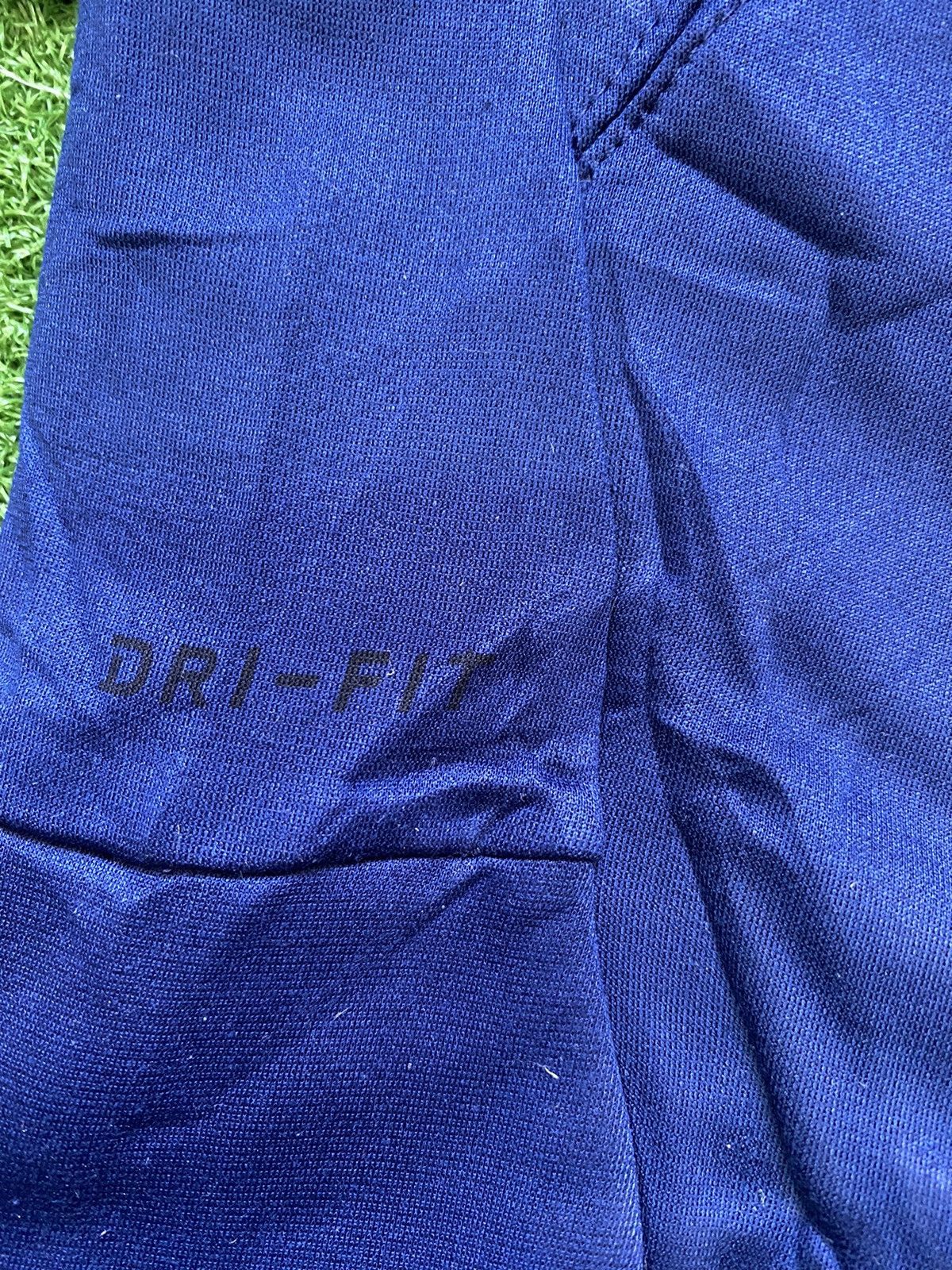 Nike NIKE HOODIE Size US M / EU 48-50 / 2 - 7 Thumbnail