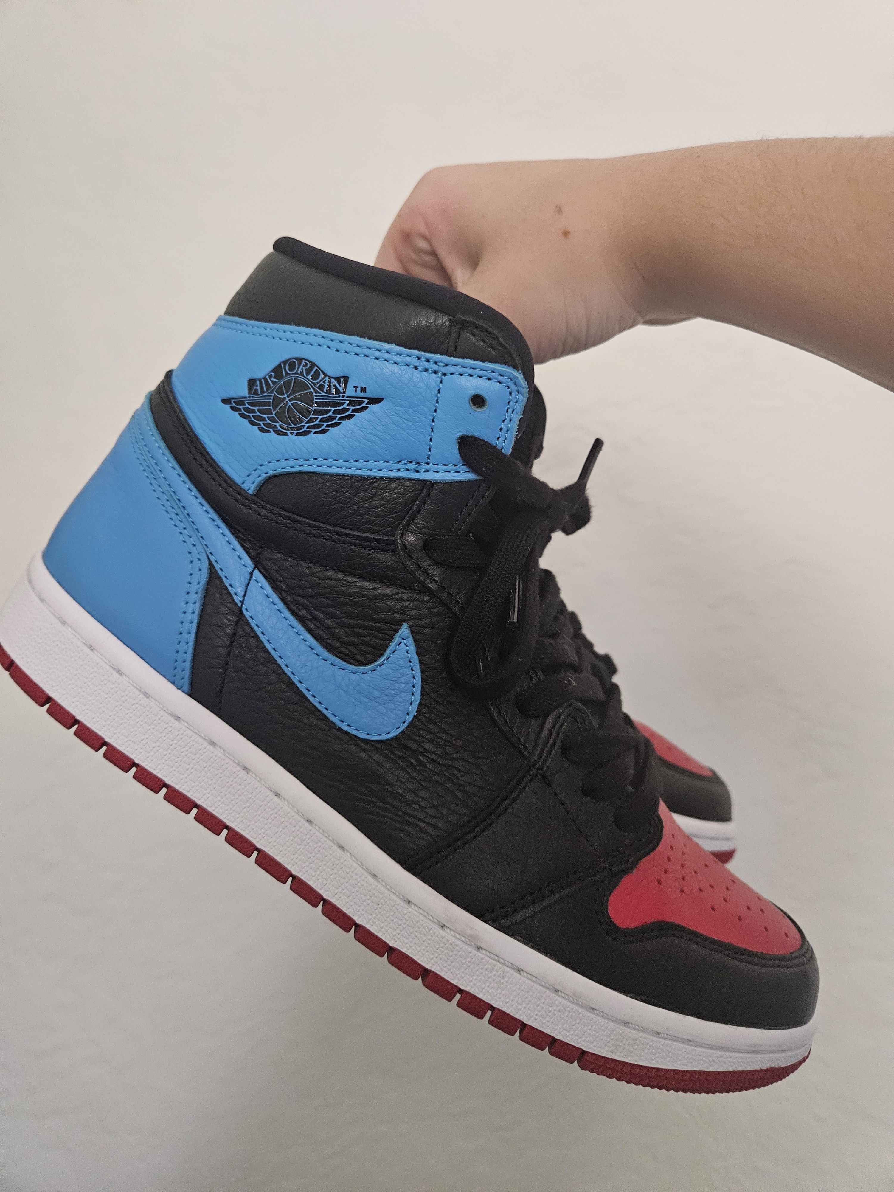 jordan 1 chi leather