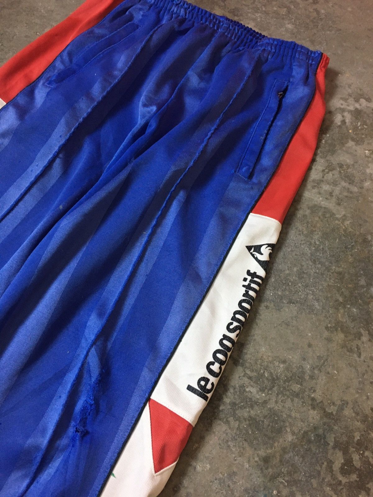 Le Coq Sportif × Vintage Vintage Le Coq Sportif Track Pant Spell Out Size US 30 / EU 46 - 3 Thumbnail