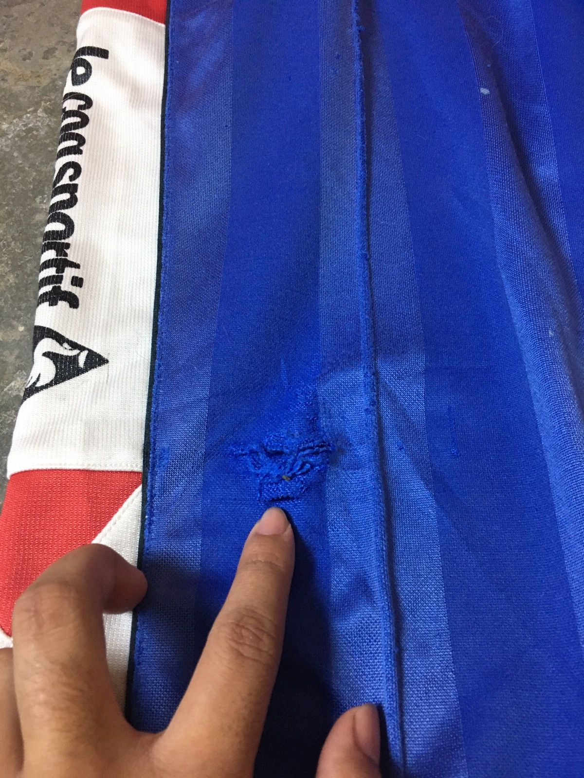 Le Coq Sportif × Vintage Vintage Le Coq Sportif Track Pant Spell Out Size US 30 / EU 46 - 4 Thumbnail