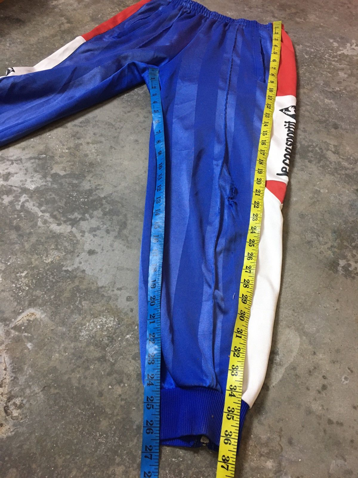 Le Coq Sportif × Vintage Vintage Le Coq Sportif Track Pant Spell Out Size US 30 / EU 46 - 19 Thumbnail