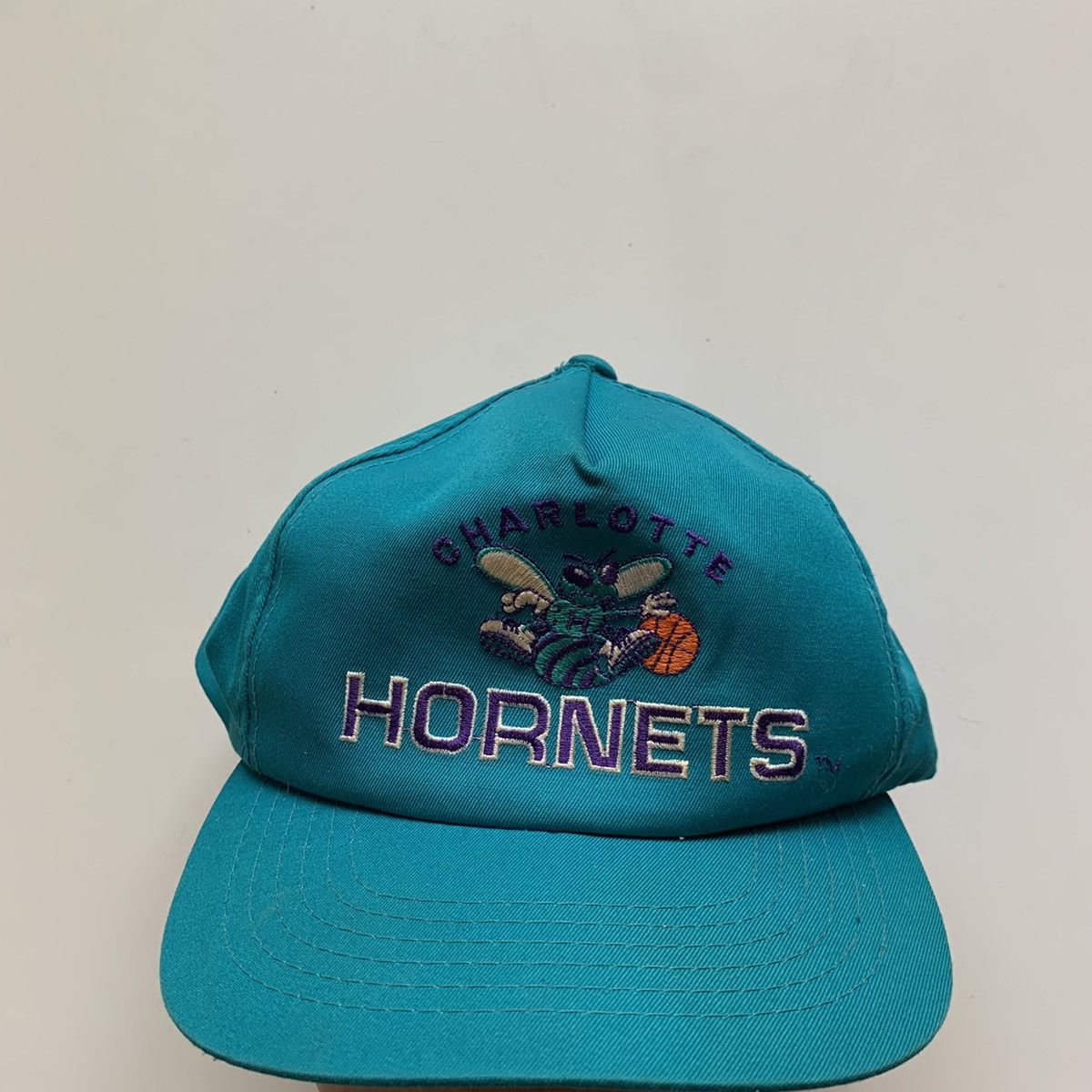 NBA × Vintage Vintage 90s Charlotte Hornets Embroidered NBA Snapback Rare Size ONE SIZE - 1 Thumbnail