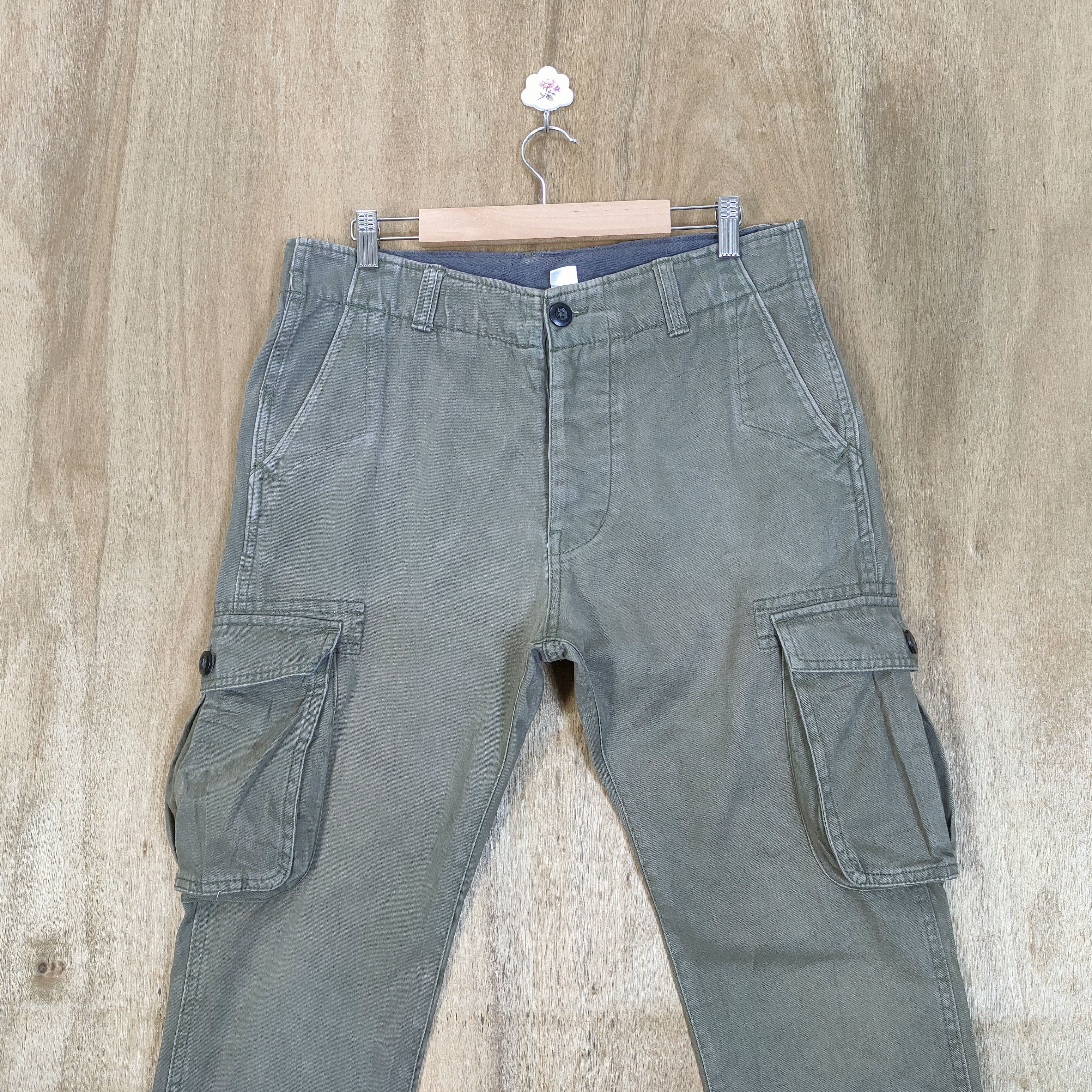 Japanese Brand VINTAGE JAPANESE BUTTON FLY FADED CARGO PANTS Size US 32 / EU 48 - 2 Thumbnail