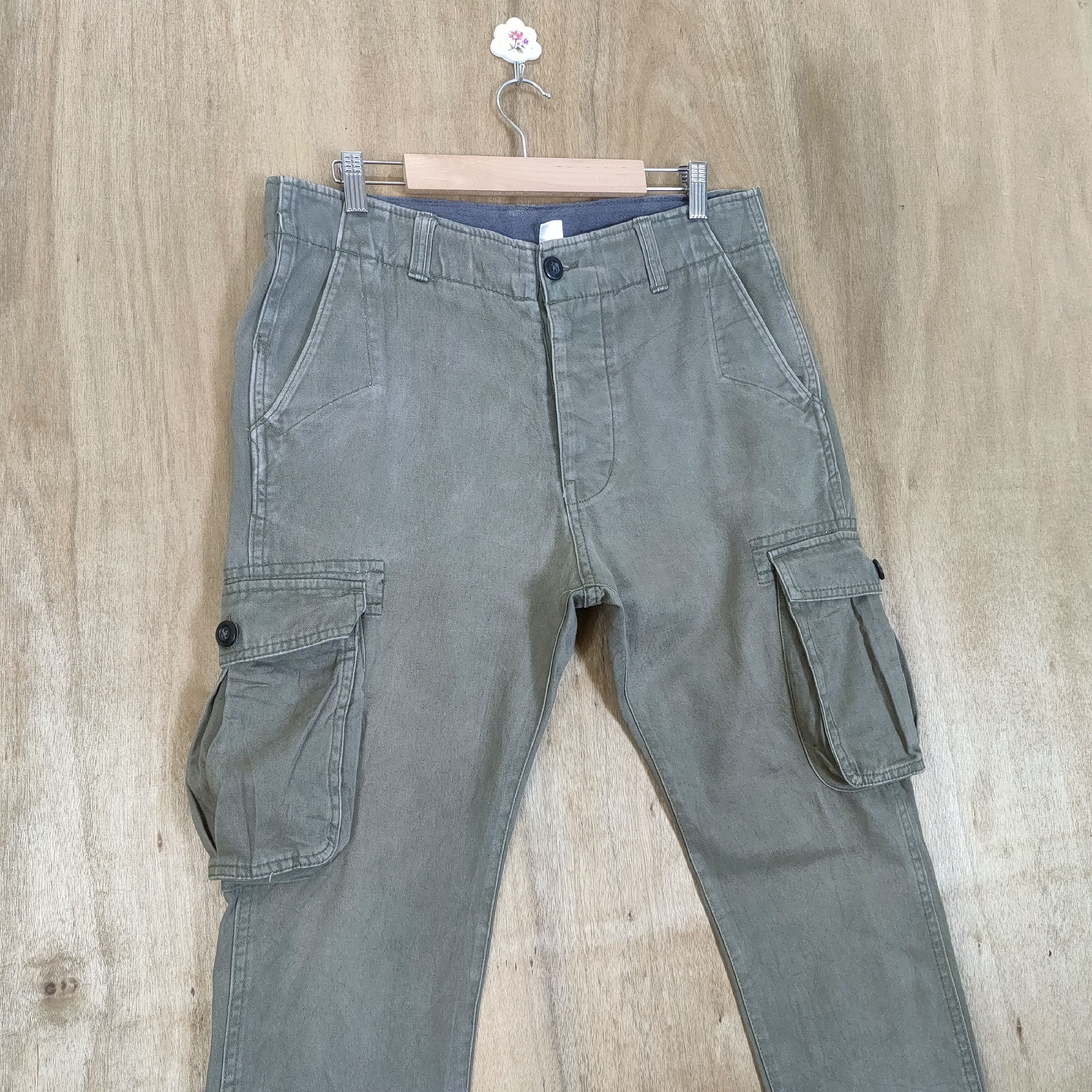 Japanese Brand VINTAGE JAPANESE BUTTON FLY FADED CARGO PANTS Size US 32 / EU 48 - 4 Thumbnail