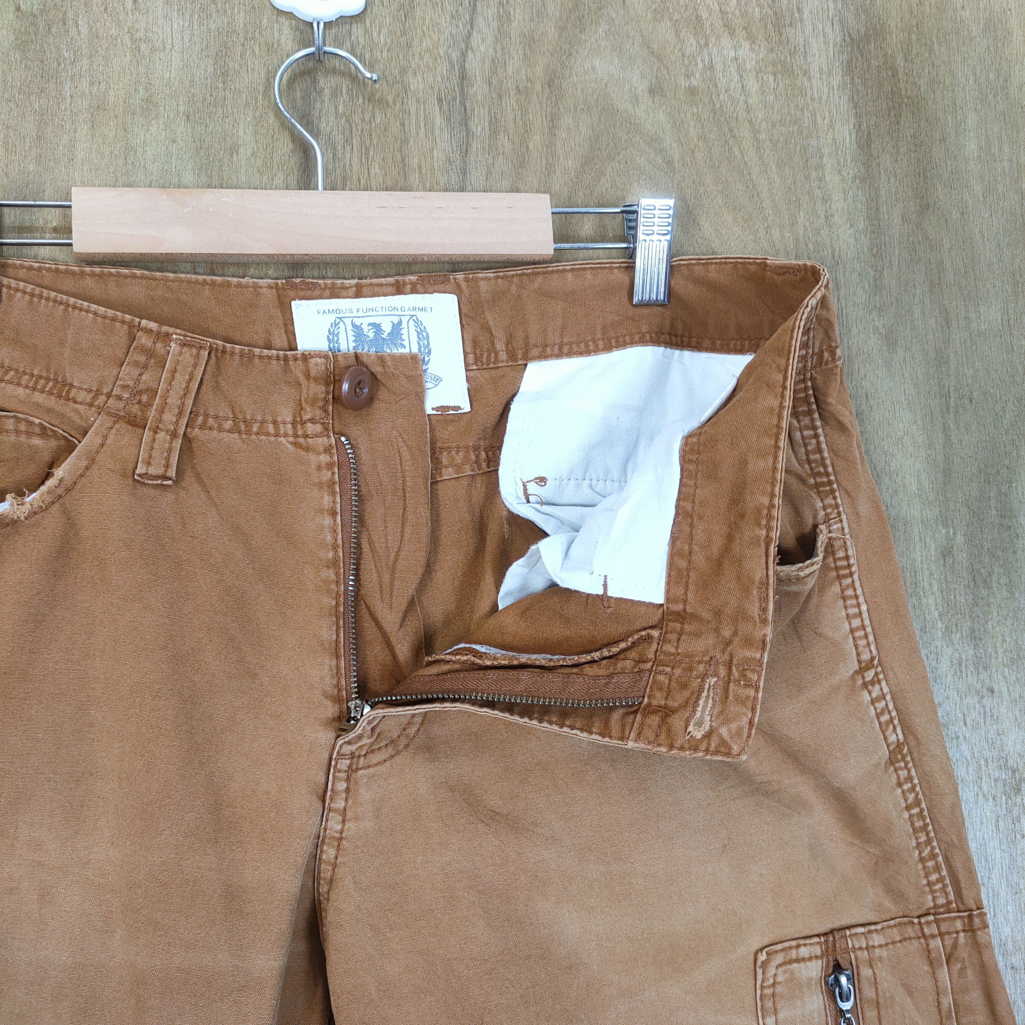 Japanese Brand VINTAGE FOMOUS GARMENT FADED CARGO PANTS Size US 32 / EU 48 - 11 Thumbnail