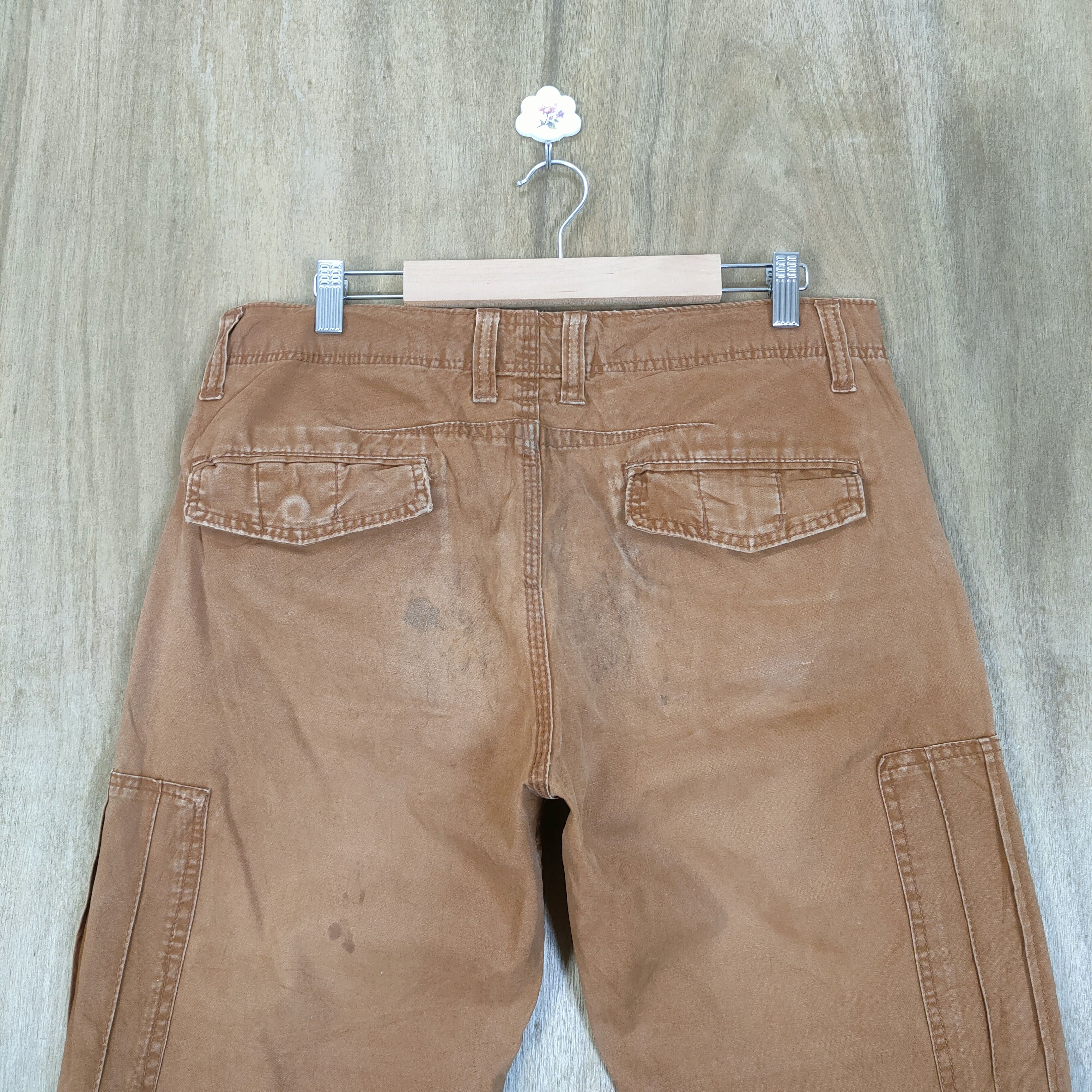 Japanese Brand VINTAGE FOMOUS GARMENT FADED CARGO PANTS Size US 32 / EU 48 - 8 Thumbnail