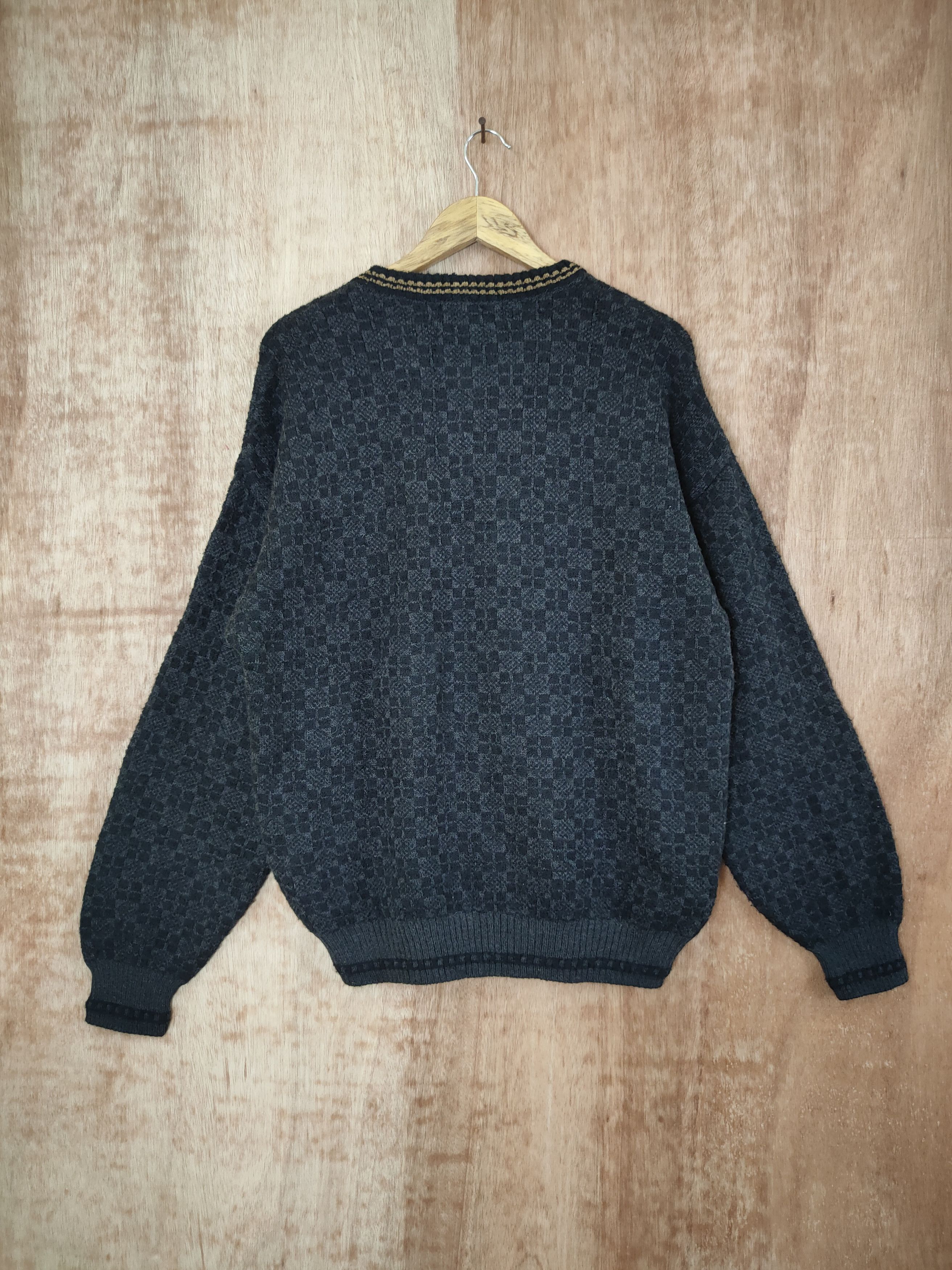 Aran Isles Knitwear DL 90s Mugger Italy sweatshirt knitwear art vintage #46-387 Size US L / EU 52-54 / 3 - 7 Thumbnail