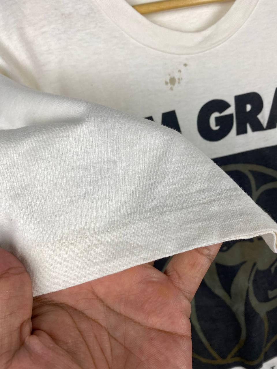 Vintage vintage 90s mgm grand official tee distressed Size US L / EU 52-54 / 3 - 6 Thumbnail