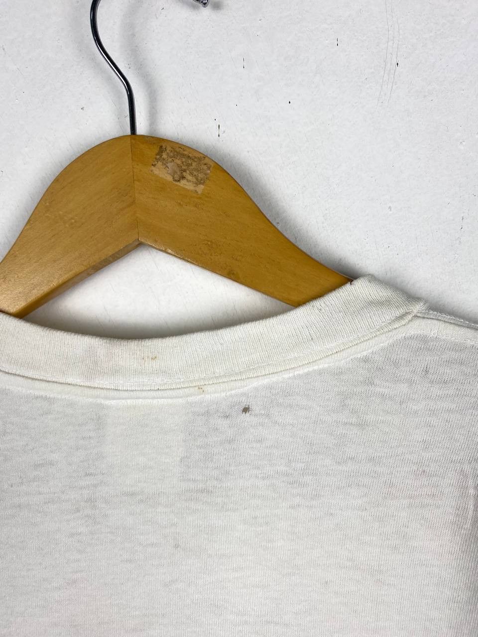 Vintage vintage 90s mgm grand official tee distressed Size US L / EU 52-54 / 3 - 11 Thumbnail