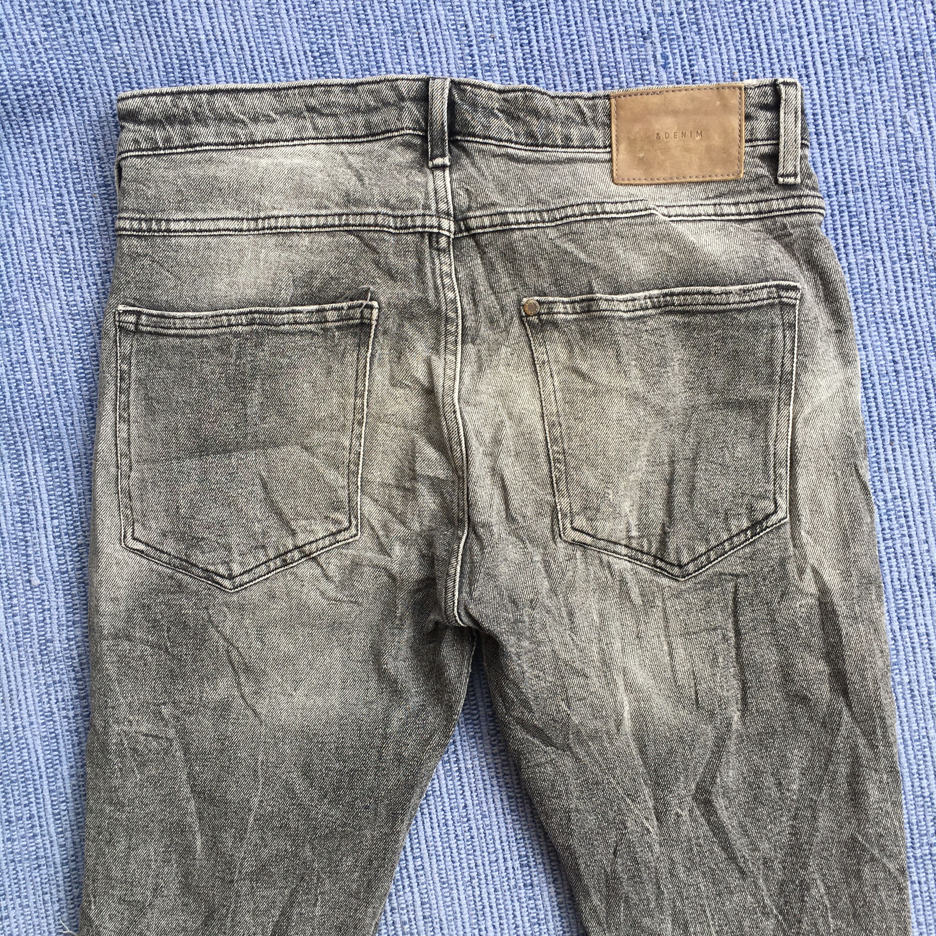 H&M distressed skinny Size US 33 - 6 Thumbnail