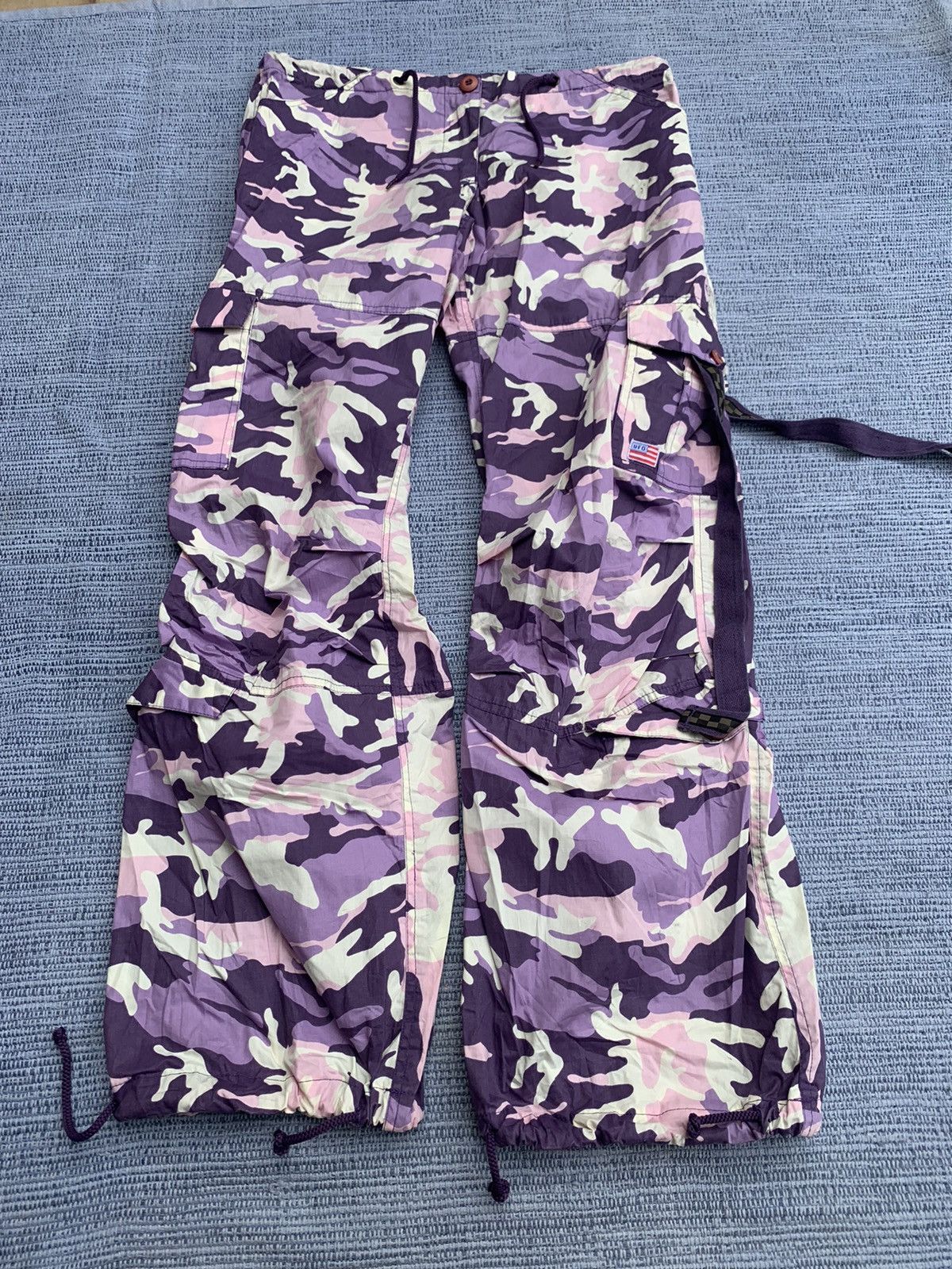 Japanese Brand UFO Parachute wide pants purple camo Size 32" / US 10 / IT 46 - 1 Thumbnail