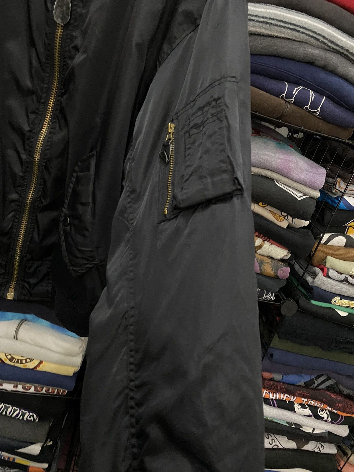 Vintage MIL-J-USAF BOMBER JACKET Size US M / EU 48-50 / 2 - 6 Thumbnail