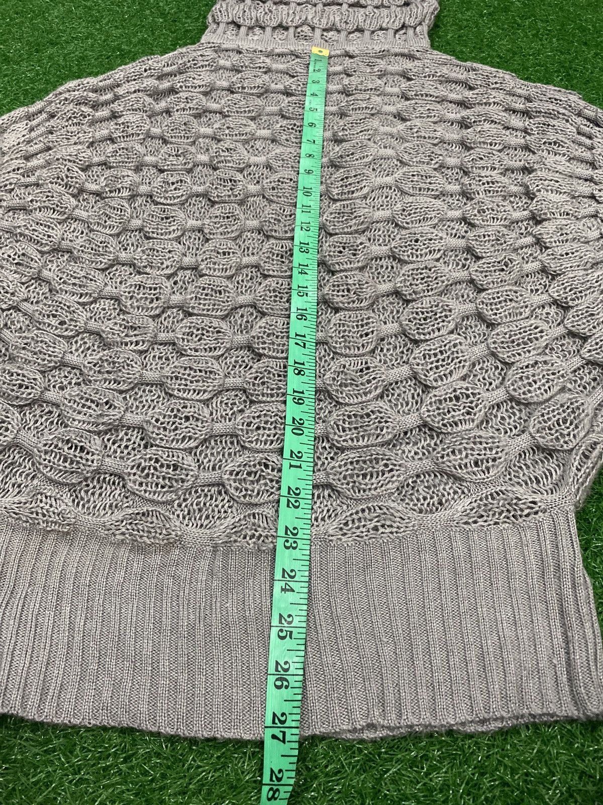 Forever 21 Forever 21 highneck knitwear Size US M / EU 48-50 / 2 - 11 Thumbnail