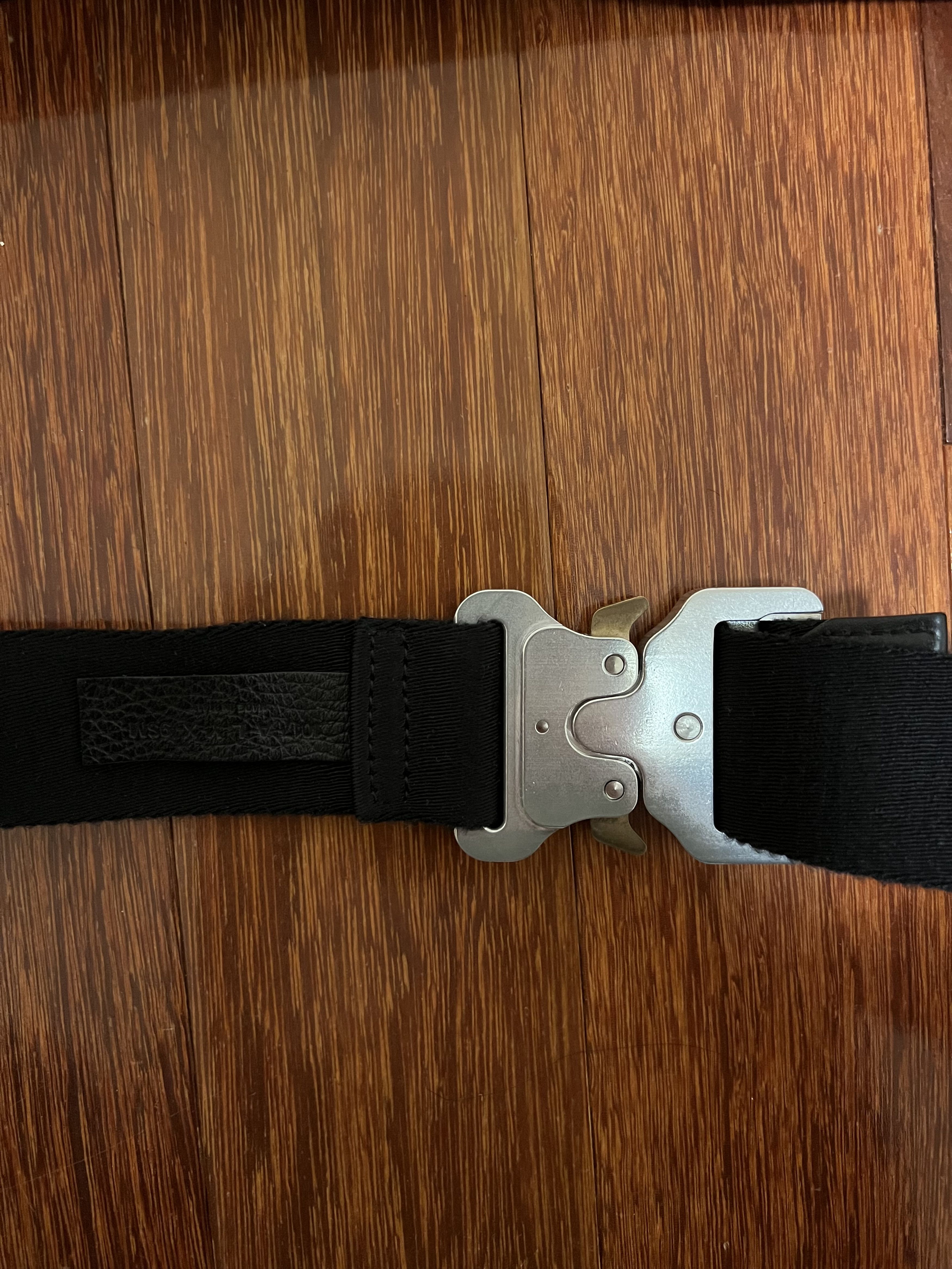 1017 ALYX 9SM 💚 FW19 Alyx Large Silver Classic Rollercoaster Belt Size ONE SIZE - 7 Thumbnail