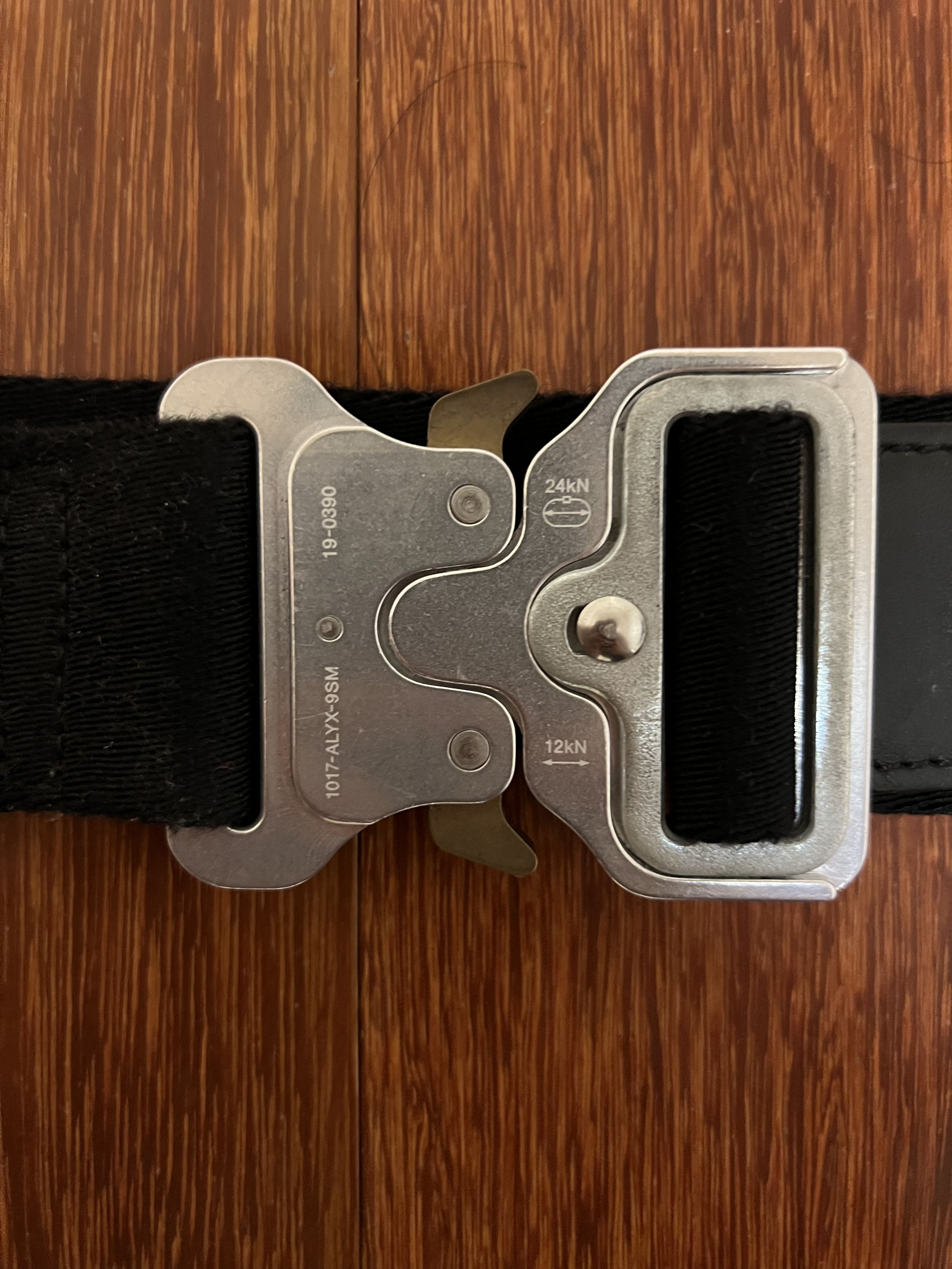 1017 ALYX 9SM 💚 FW19 Alyx Large Silver Classic Rollercoaster Belt Size ONE SIZE - 1 Thumbnail